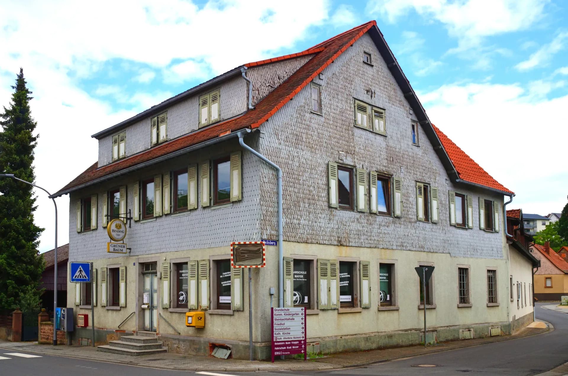 Ehemaliges Wirtshaus Grüner Baum in der Hauptstraße im Ortsteil Seckmauern in Lützelbach