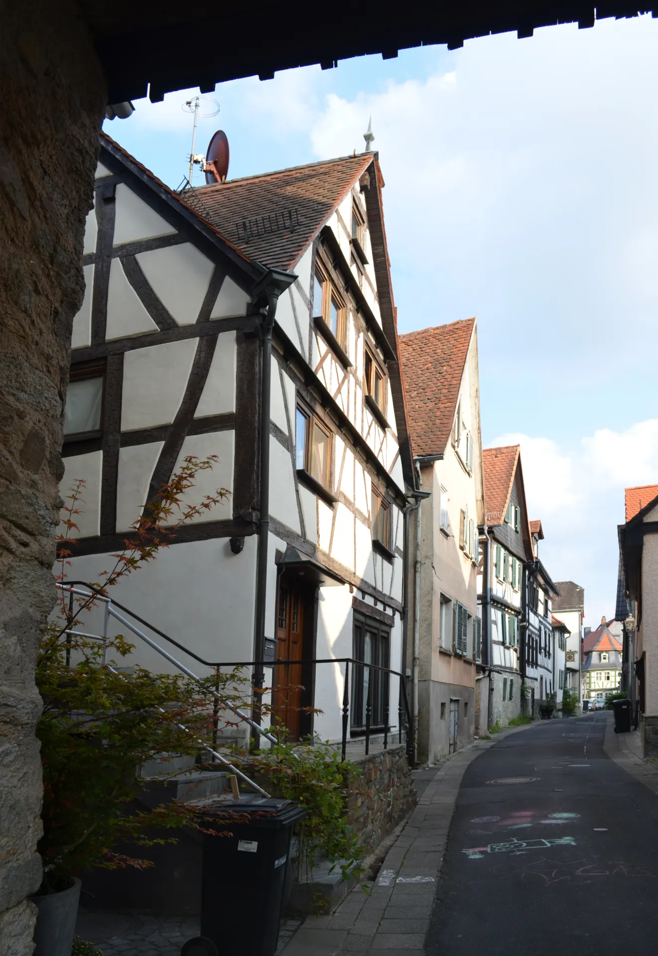 Eichenstraße vom Eichentor aus in Kronberg im Taunus
