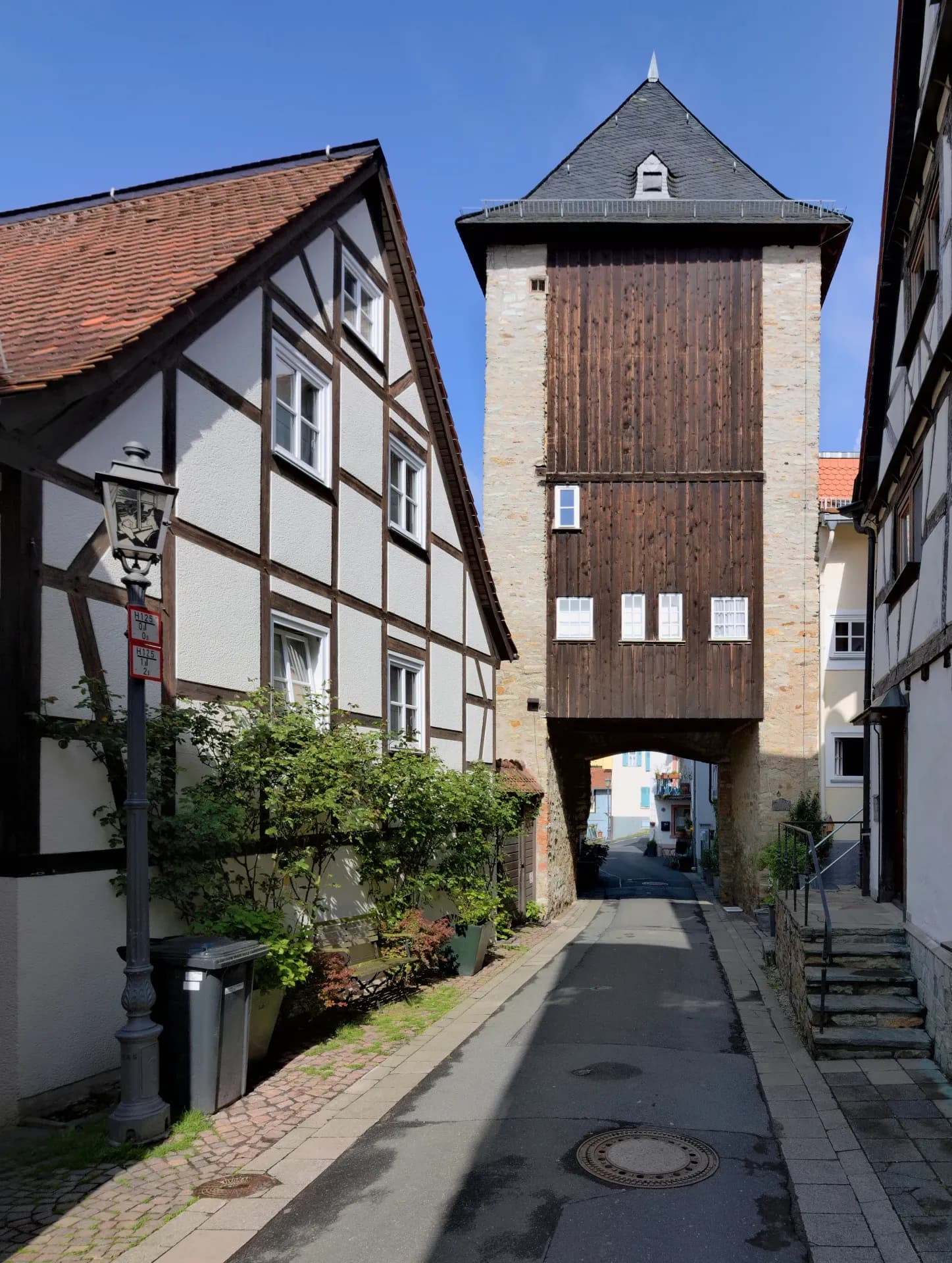Eichentor in der Altstadt von Kronberg im Taunus