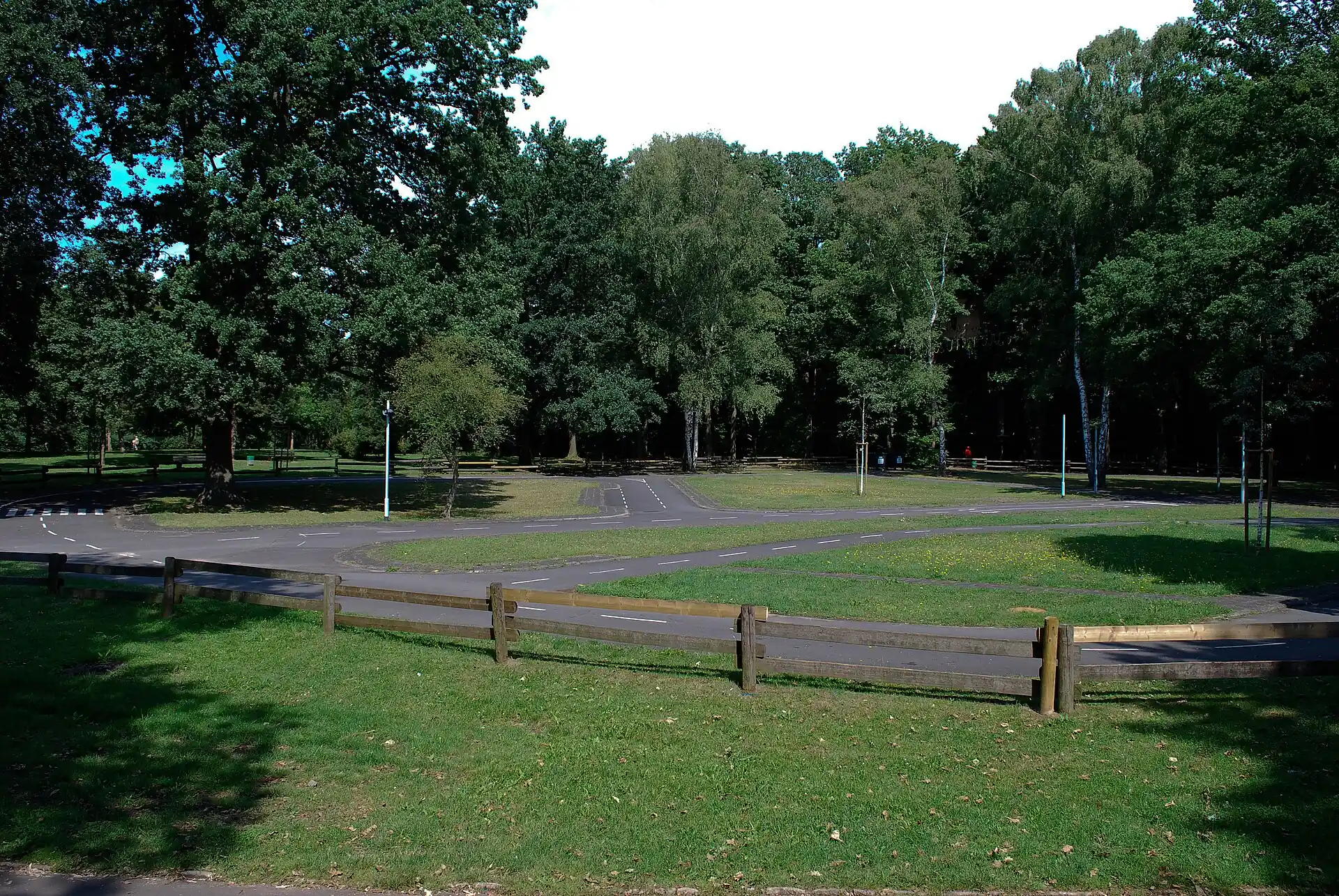 Liegewiese im Leonhard-Eißnert-Park am Bieberer Berg in Offenbach