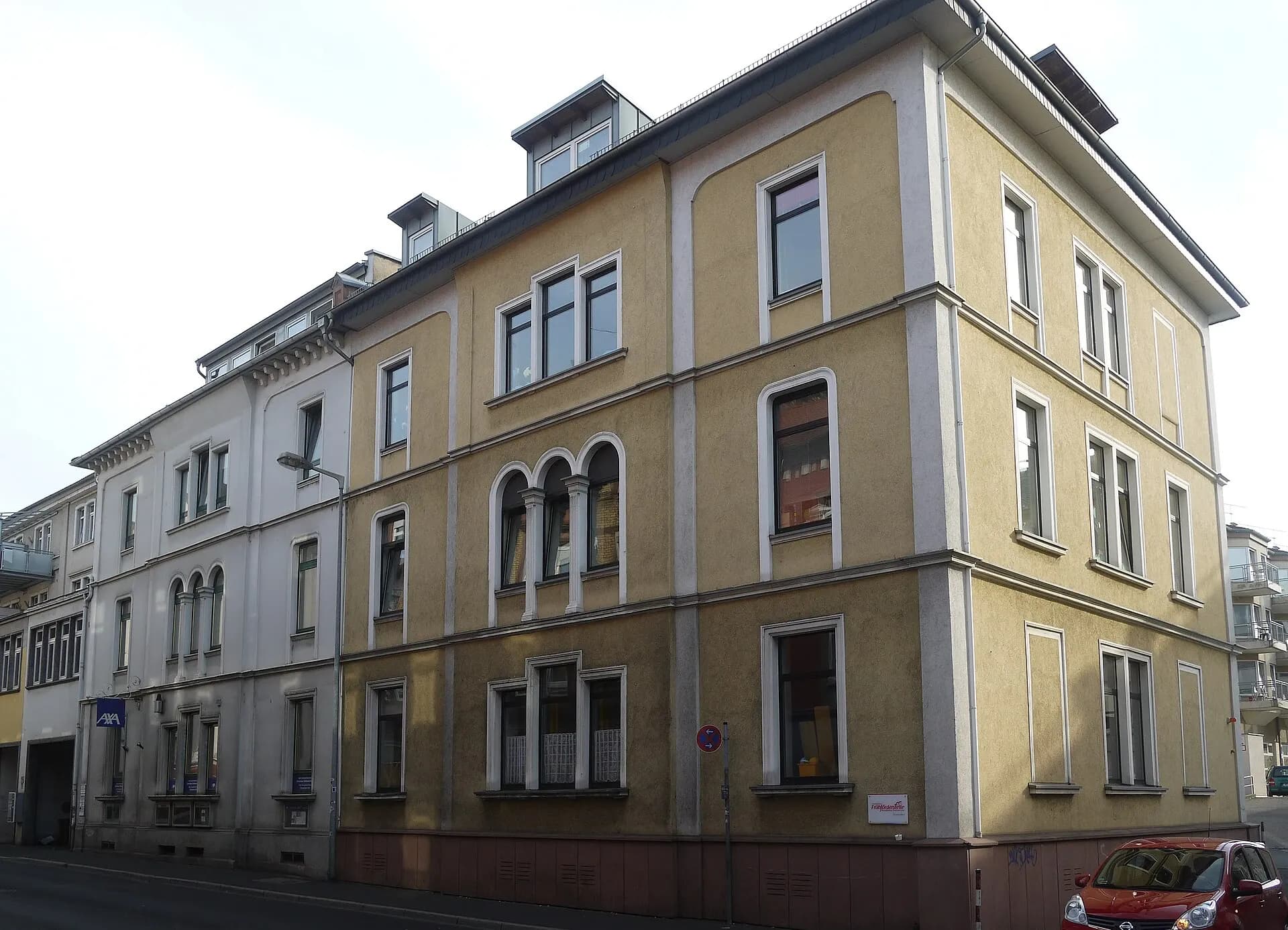 Gründerzeitzeile in der Elisenstraße in Aschaffenburg