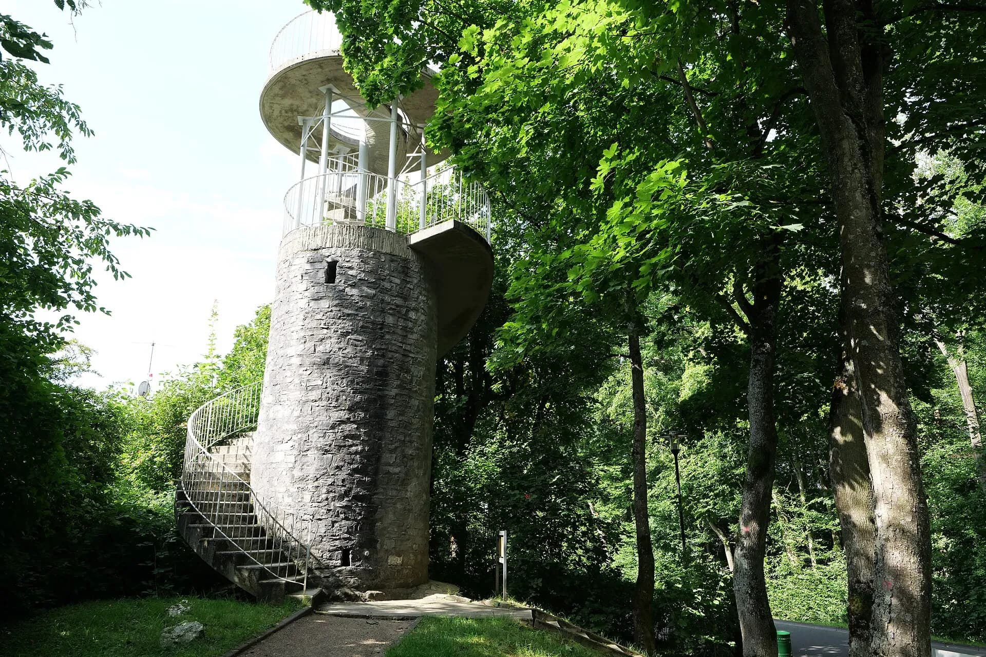 Treppenaufgang zum Ellerhöhturm in Bad Homburg-Gonzenheim