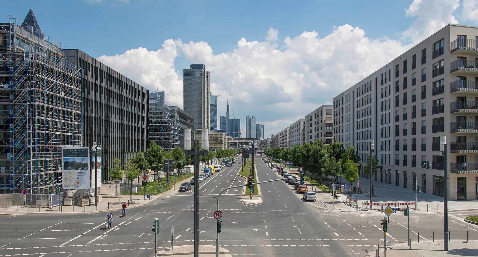 Europa-Allee im Frankfurter Gallus