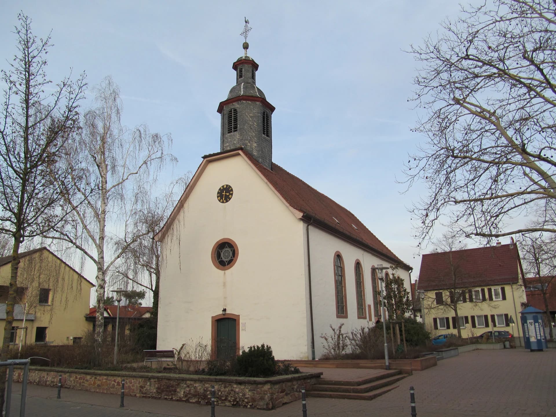Evangelische Kirche Mörfelden im Winter in Mörfelden-Walldorf