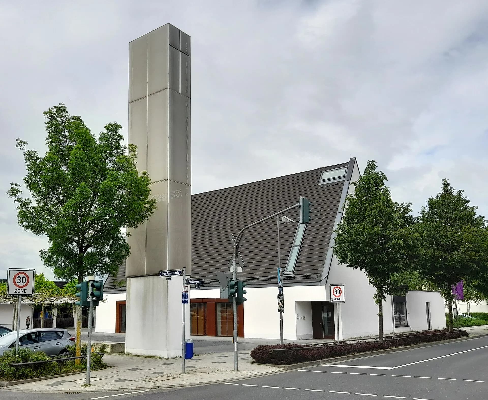 Evangelisches Kirchenhaus am Riedberg in Frankfurt