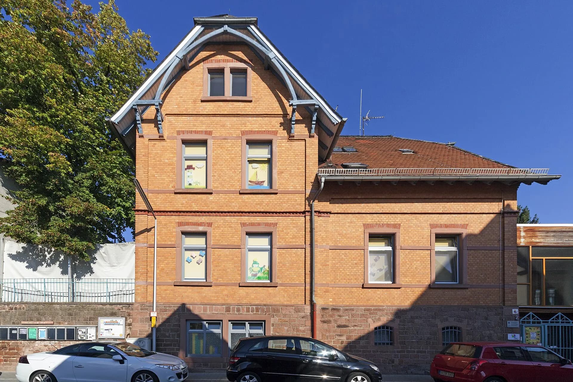 Evangelischer Kindergarten im ehemaligen Wohnhaus in Roßdorf