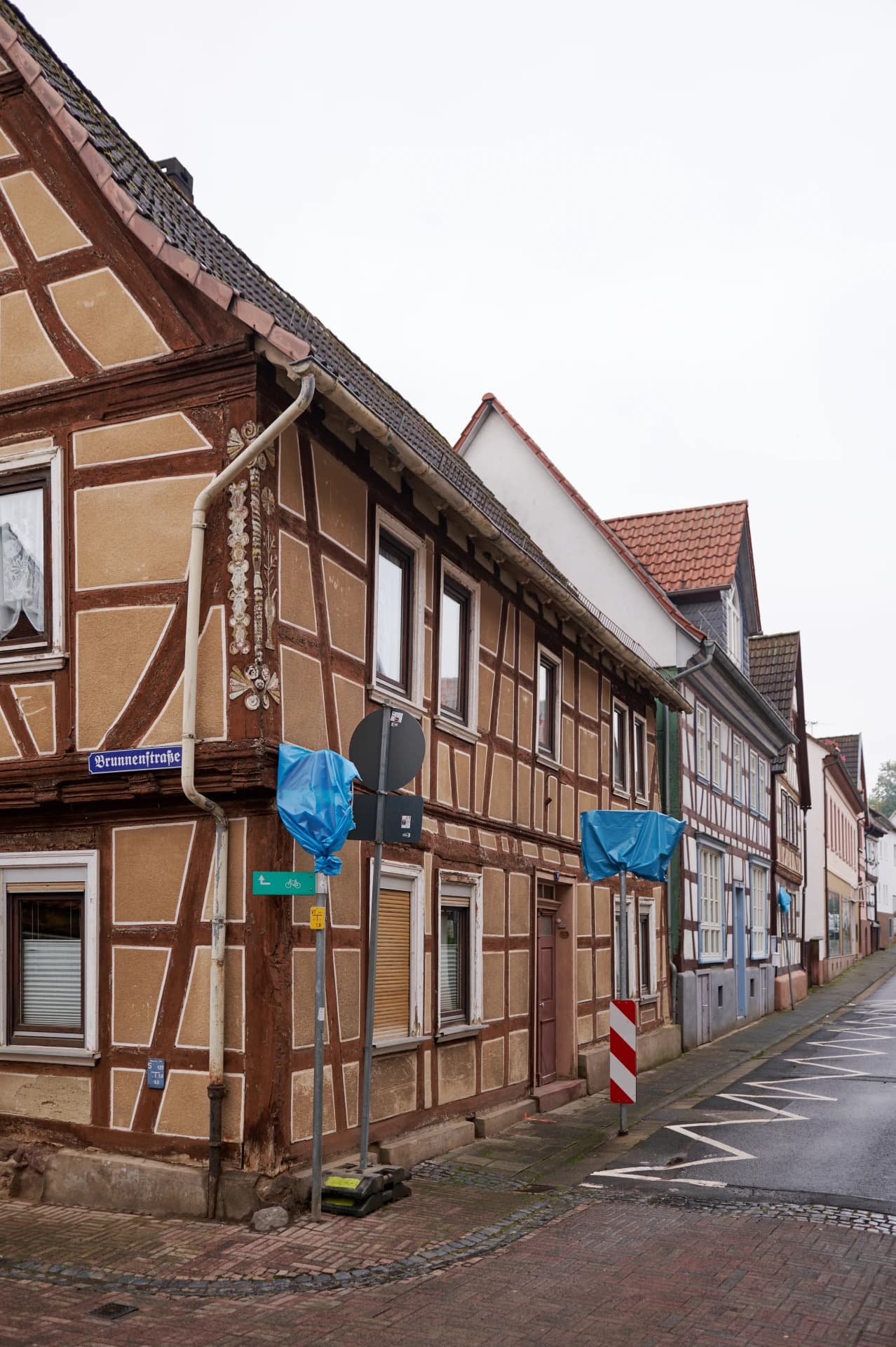 Fachwerkeckhaus an der Brunnenstraße in Nidderau-Windecken