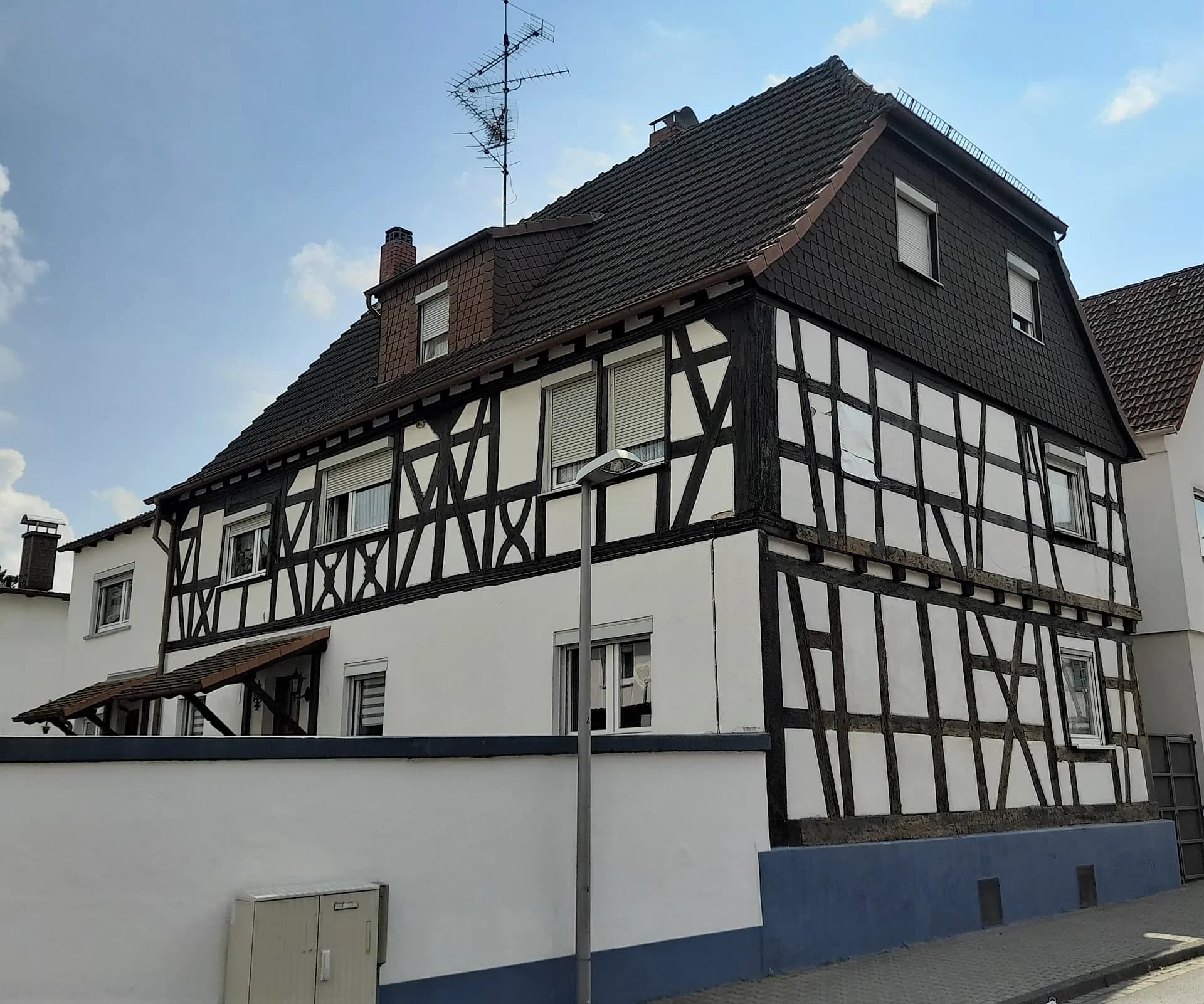 Fachwerkhaus Alberusstraße 2/4 in Dreieich-Sprendlingen