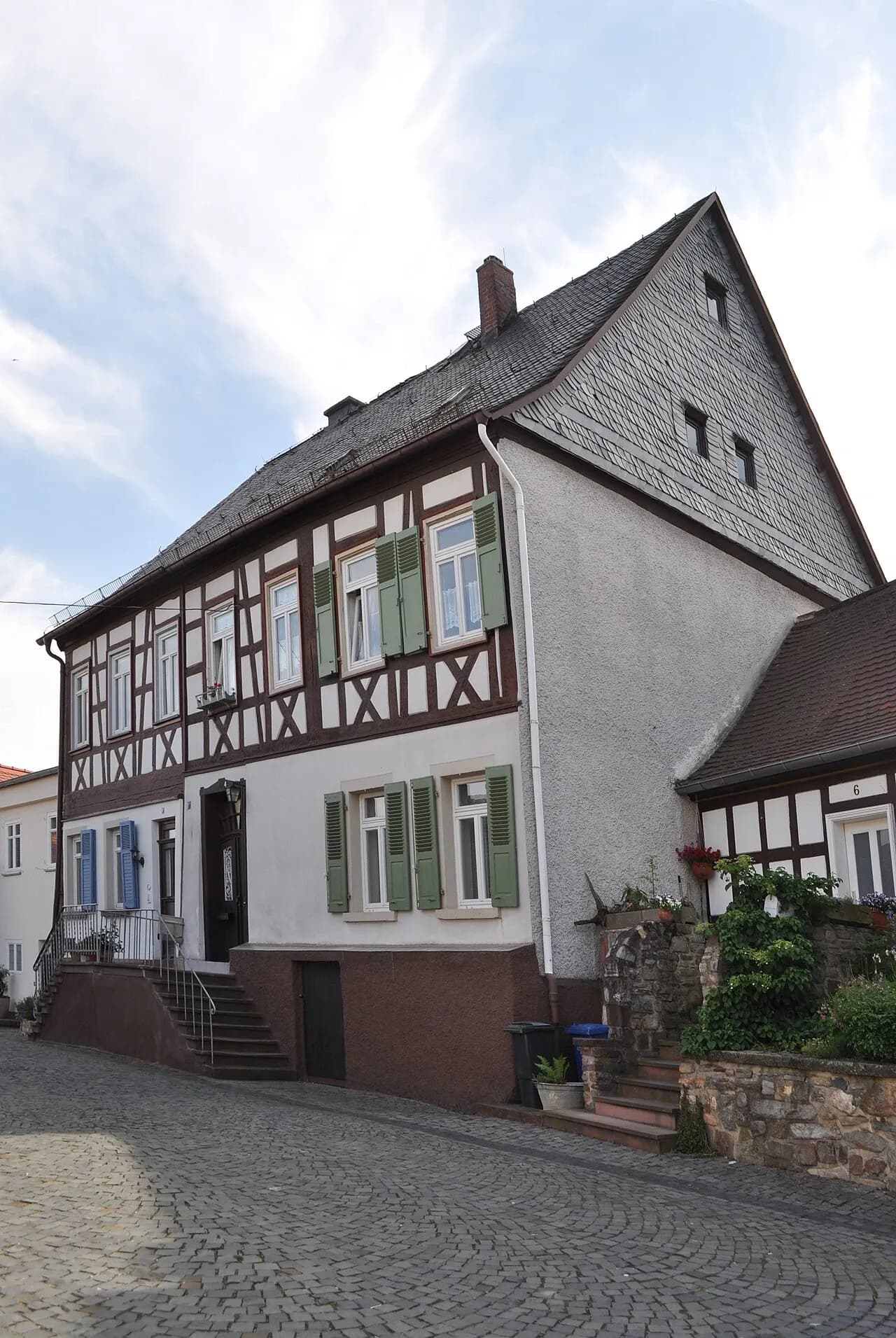 Fachwerkhaus An der Burg 2-4 in Oberursel (Taunus)