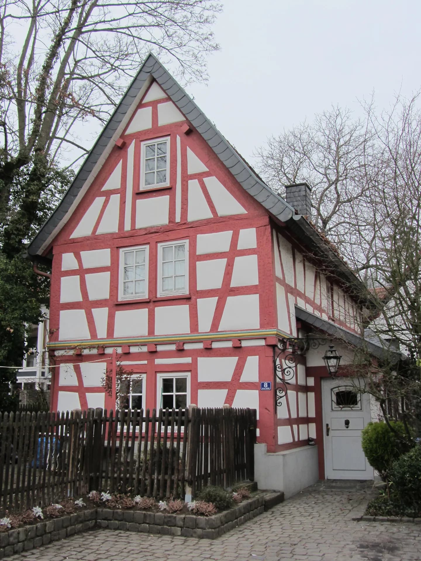 Giebelseite des Fachwerkhauses An der Trinkhalle in Bad Soden am Taunus
