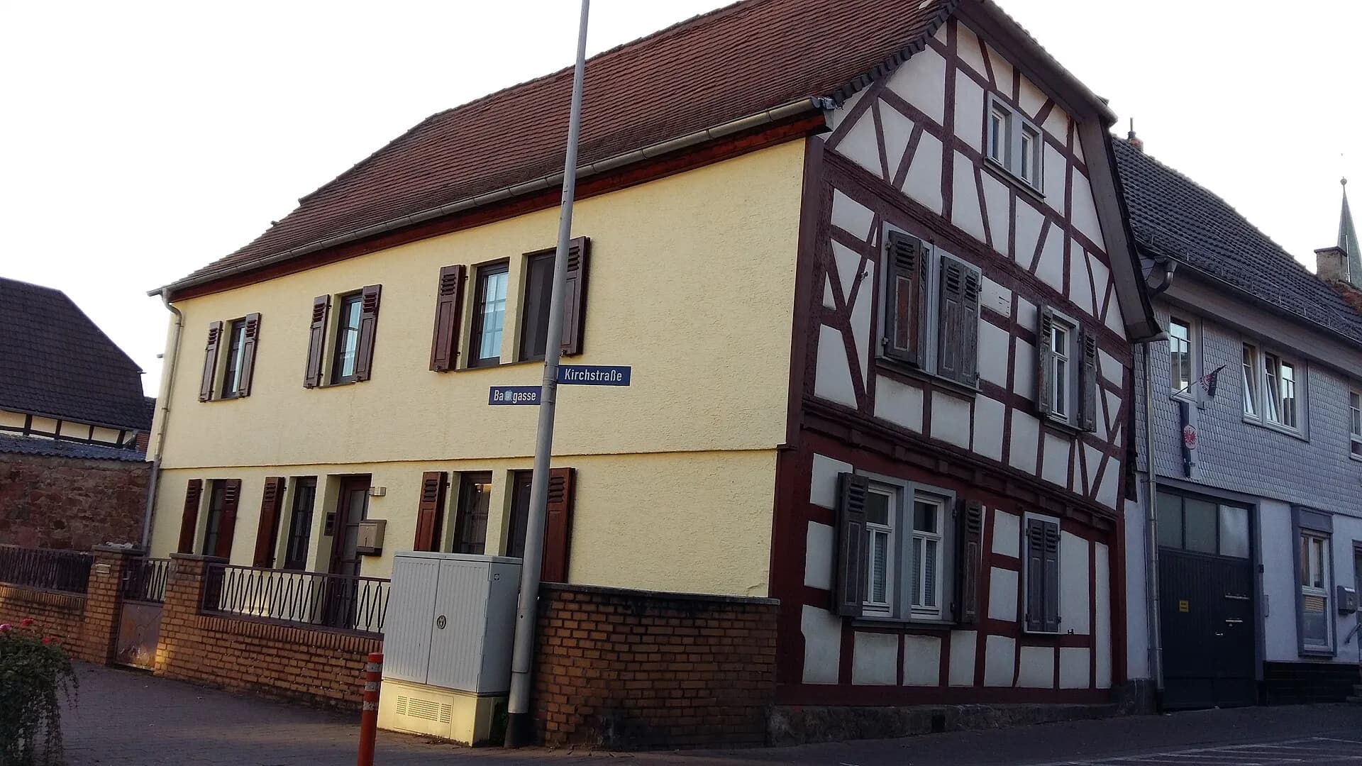 Fachwerkhaus in der Bachgasse 1 in Groß-Zimmern