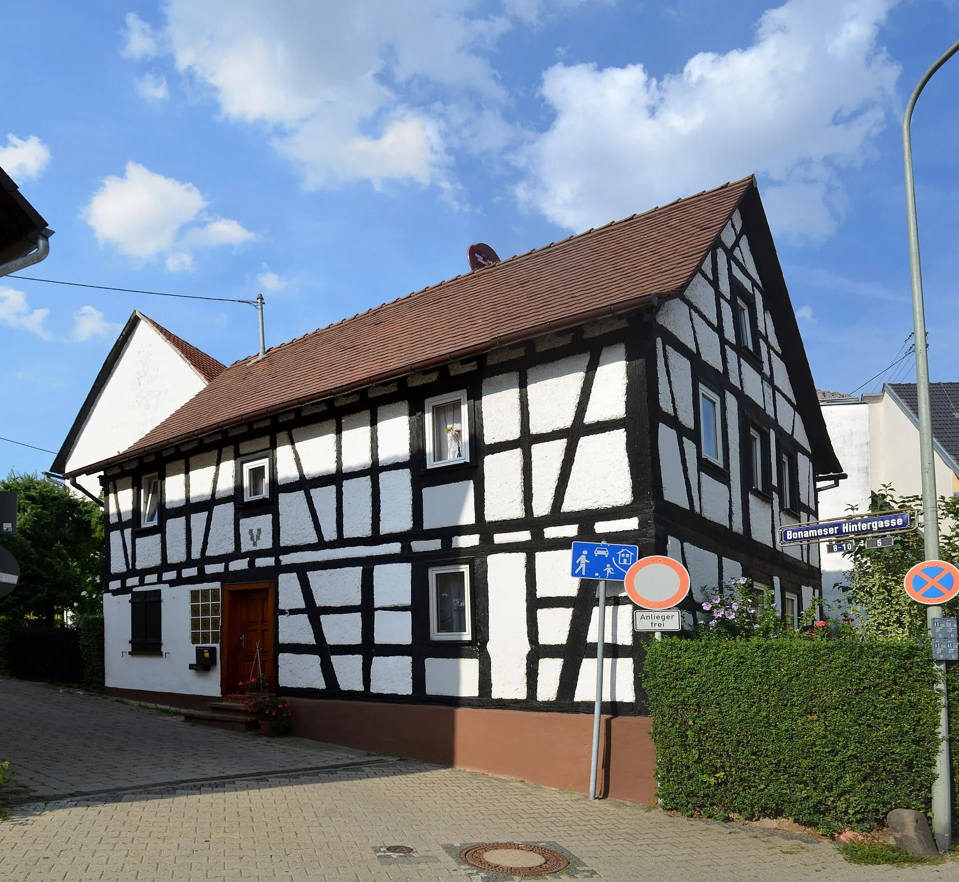 Fachwerkhaus in der Bonameser Hintergasse in Frankfurt Bonames