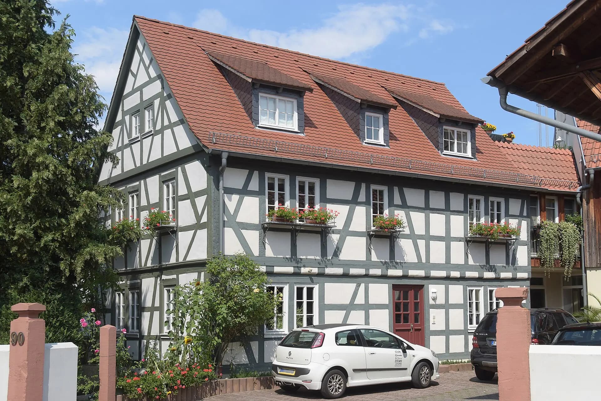 Fachwerkhaus an der Darmstädter Straße 90 in Ober-Ramstadt