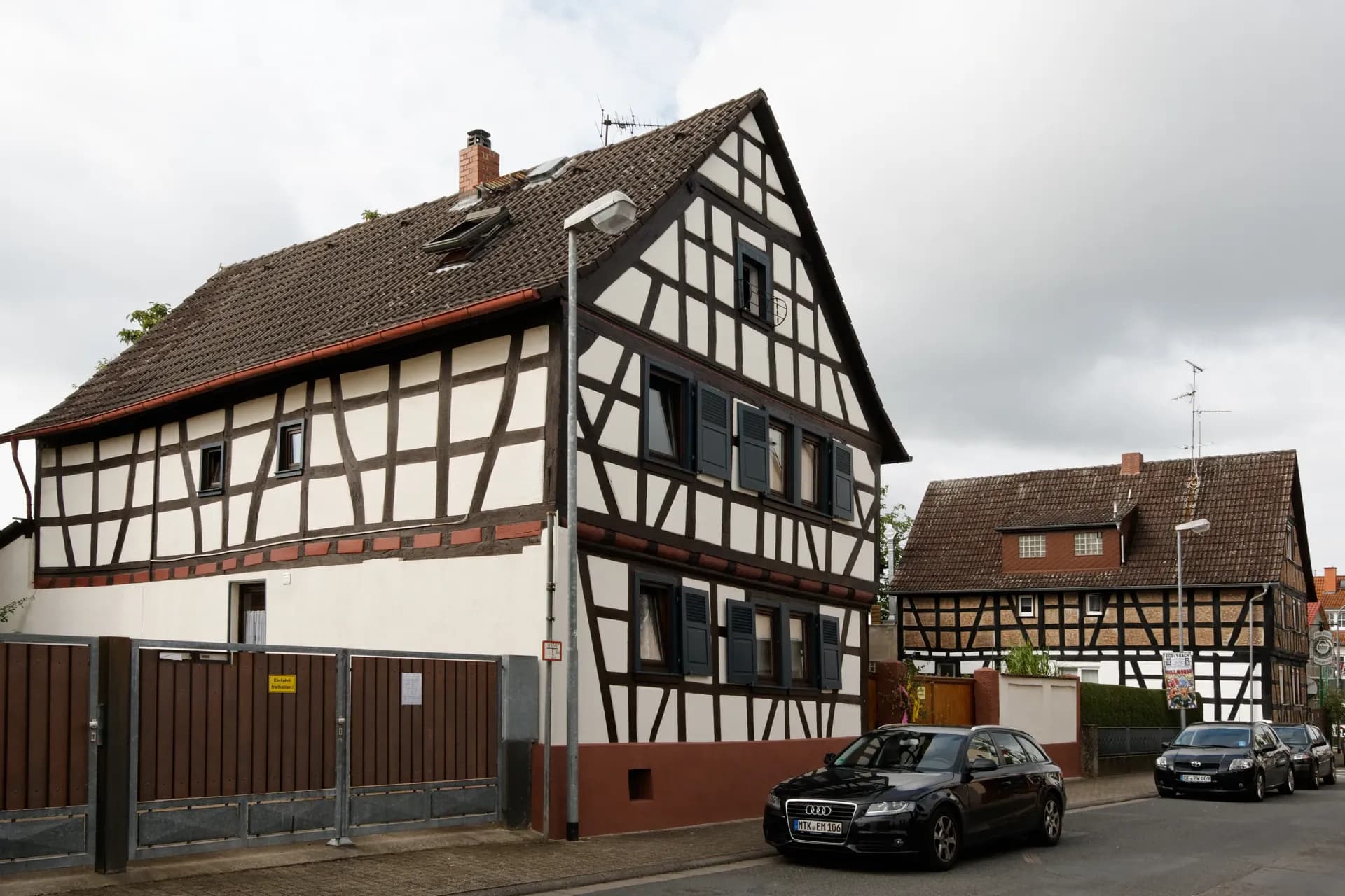 Fachwerkhäuser in der Ernst-Ludwig-Straße 83 und 79 in Egelsbach