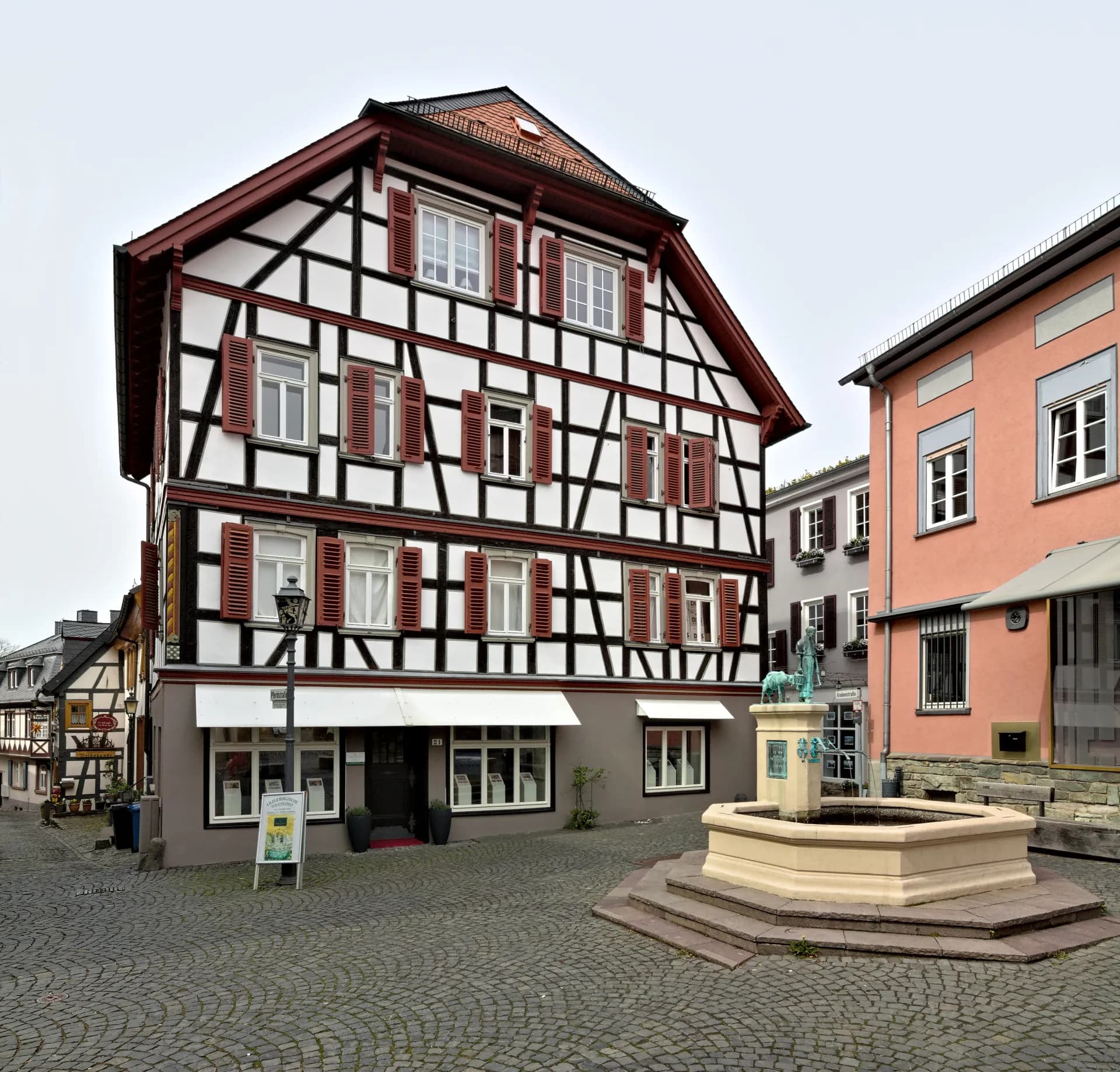 Fachwerkhaus Friedrich-Ebert-Straße 21 in Kronberg im Taunus