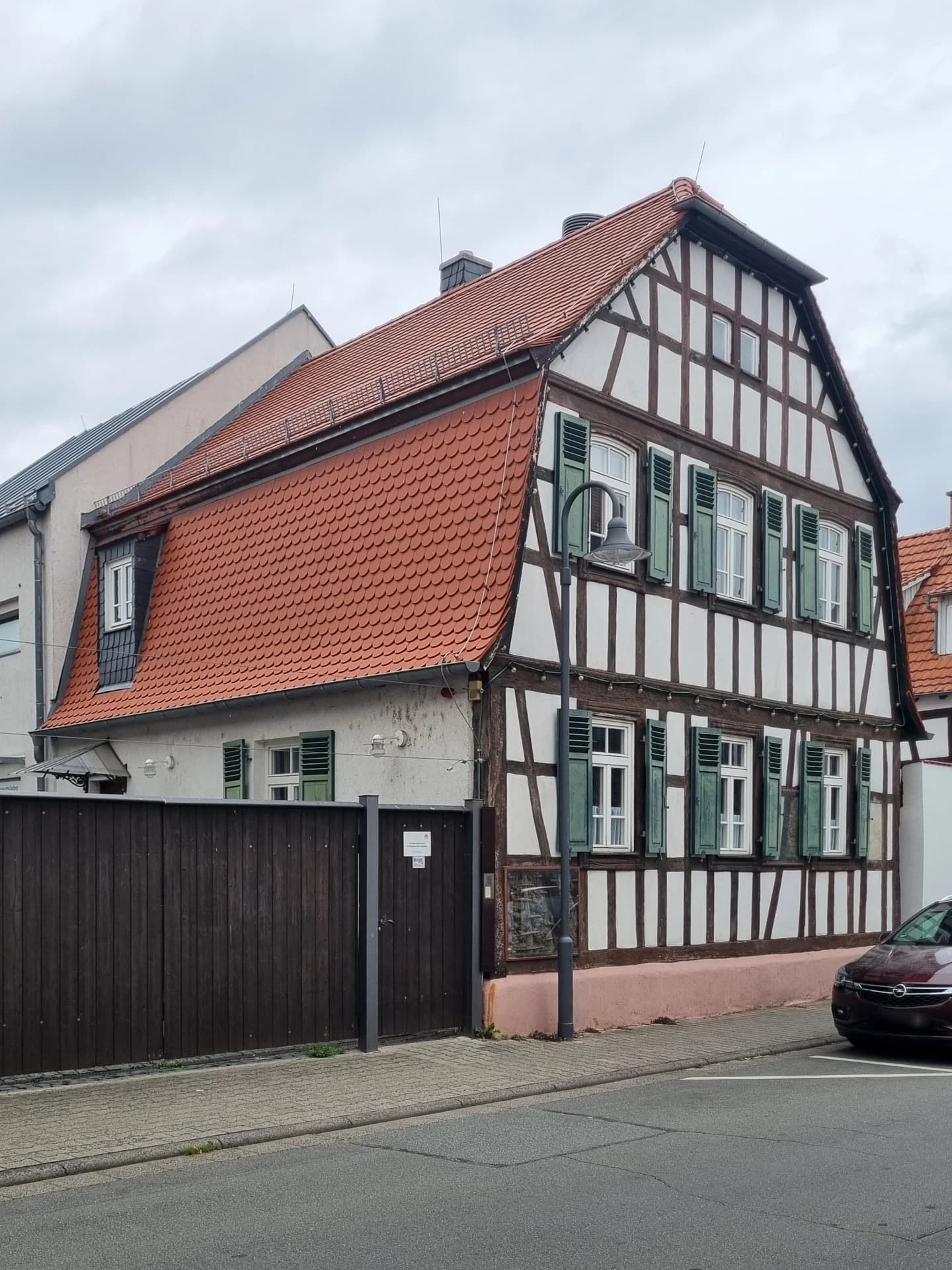 Fachwerkhaus an der Groß-Gerauer Straße 20 in Griesheim