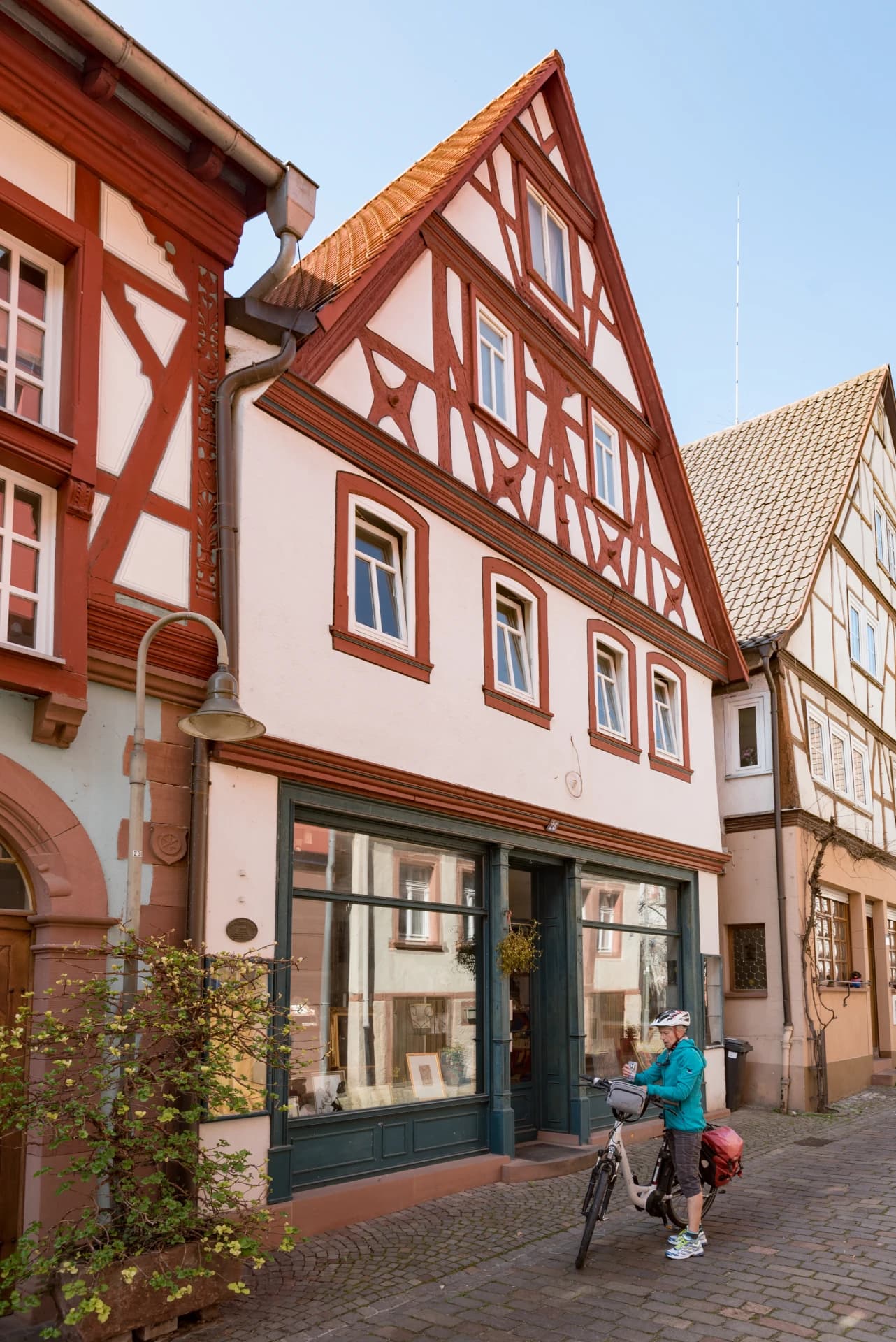 Fachwerkhaus an der Hauptstraße in Klingenberg am Main