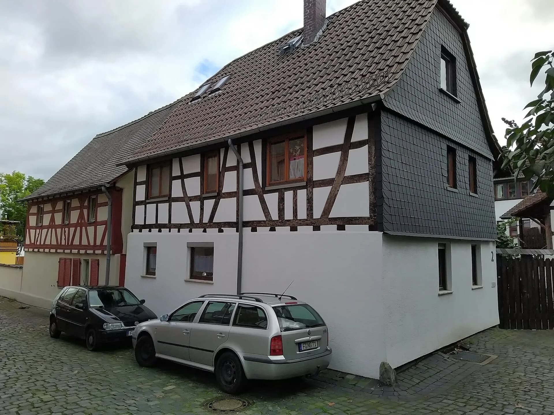 Fachwerkhaus Heugasse 2 in Frankfurt-Unterliederbach