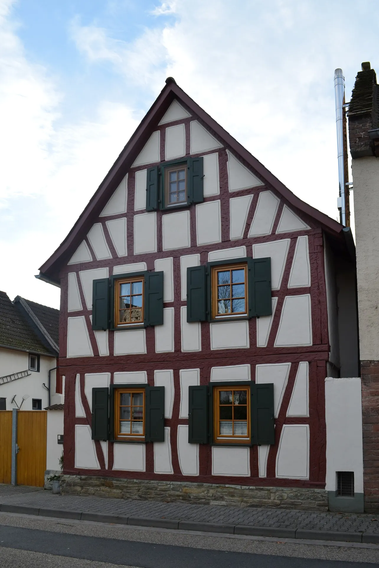 Fachwerkhaus Liederbacher Straße 113 in Frankfurt-Unterliederbach