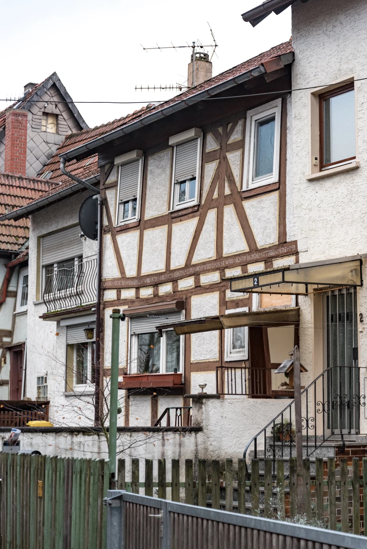 Fachwerkhaus mit Inschrift in der Neugasse in Biebergemünd-Wirtheim