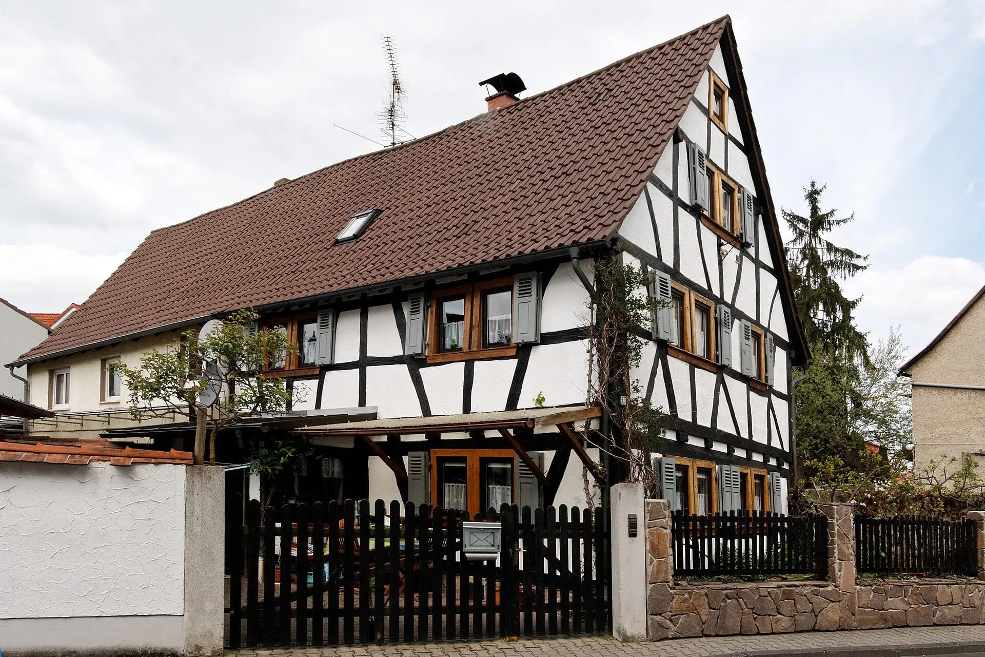 Fachwerkhaus Obergasse 13/15 in Mainhausen-Zellhausen
