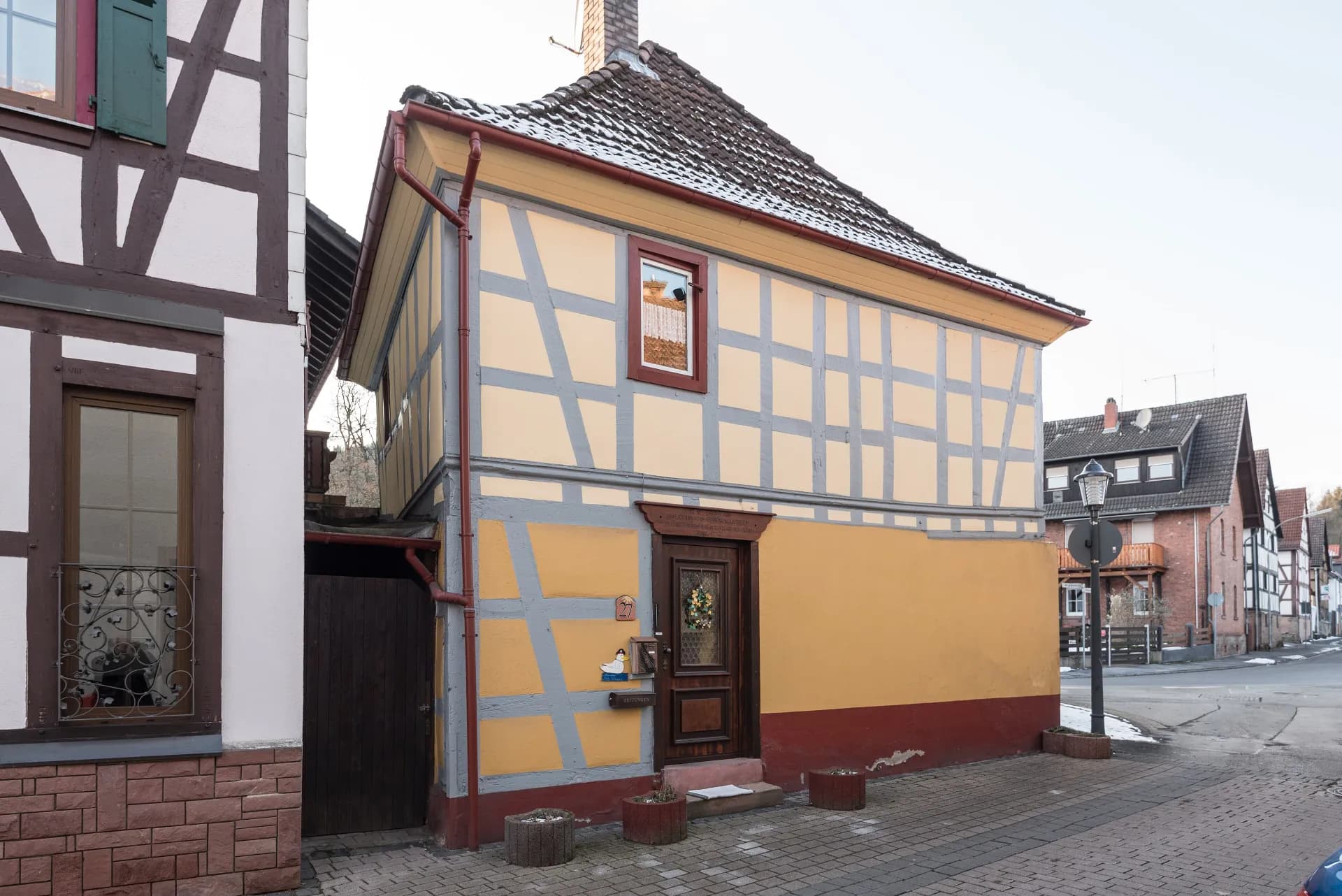 Gelbes Fachwerkhaus Obertor 27 in Wächtersbach