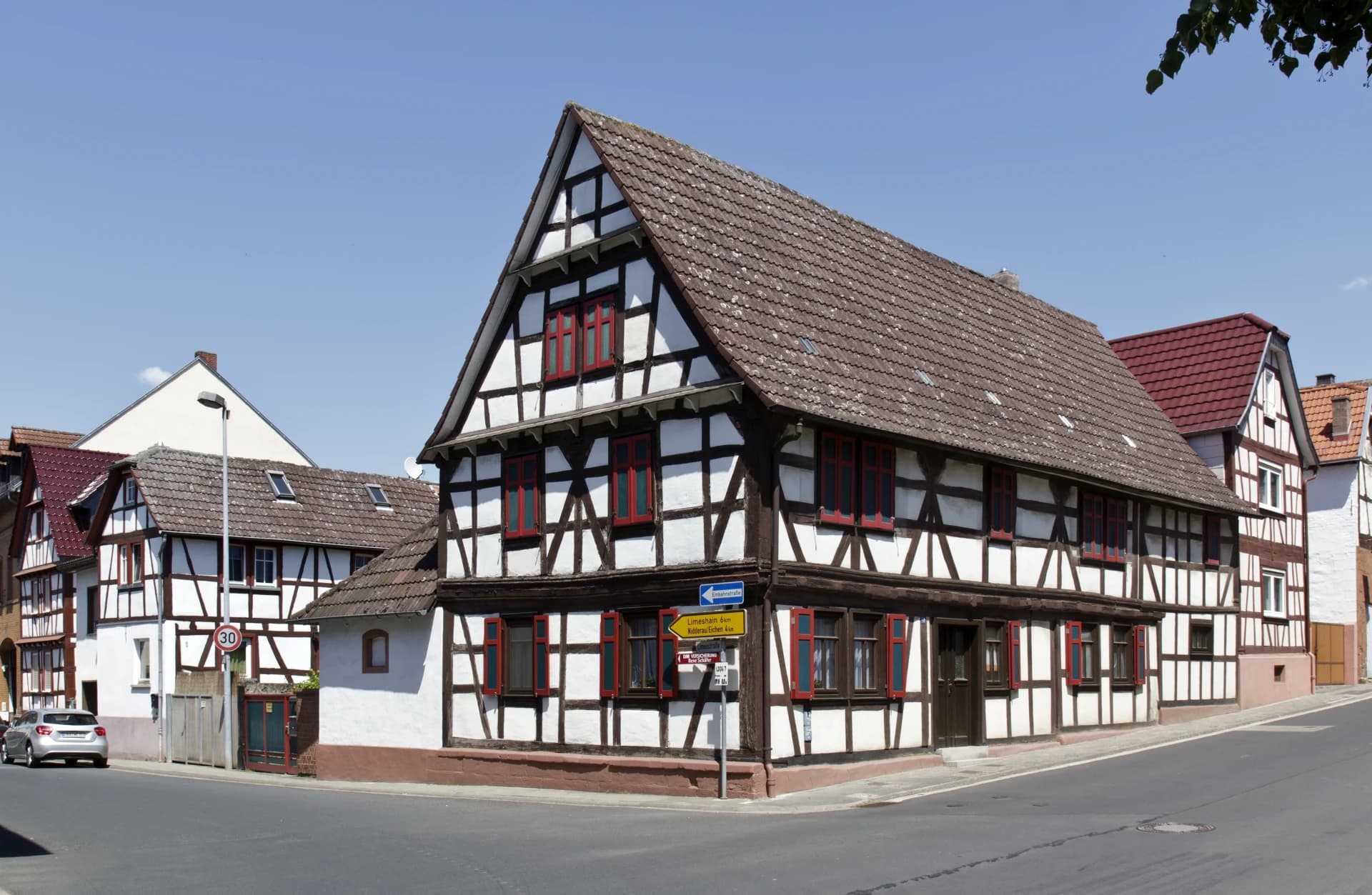 Stattliches Fachwerkhaus im Stadtteil Ostheim in Nidderau