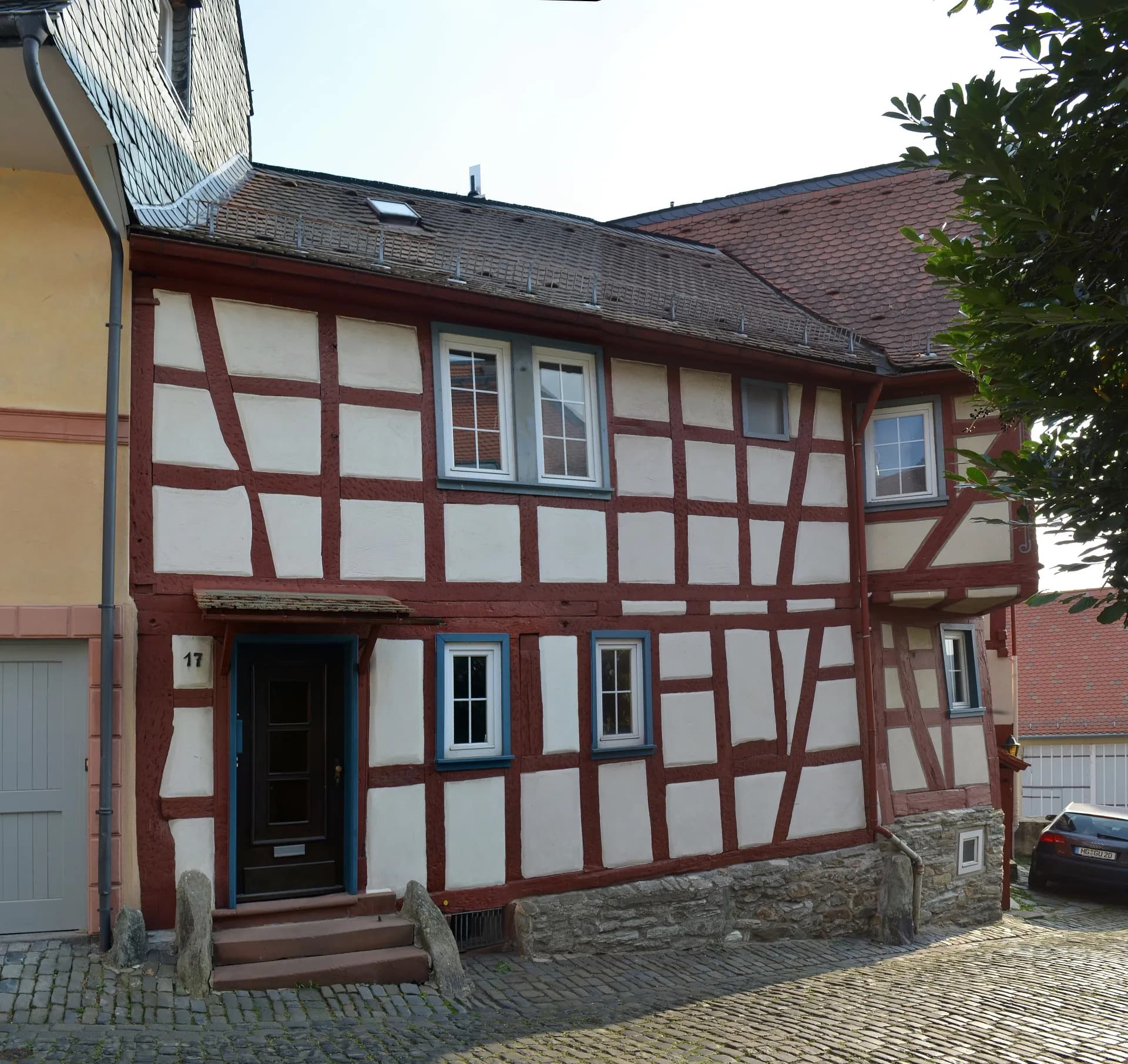 Giebel des Fachwerkhauses Pferdstraße 17 in Kronberg im Taunus
