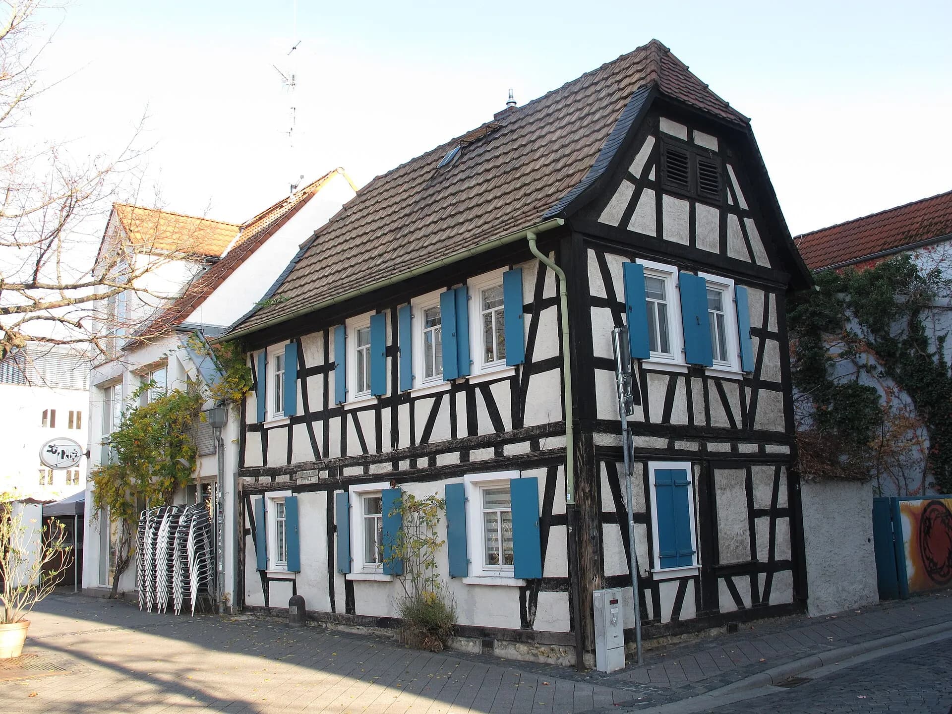 Straßenseite des Fachwerkhauses in der Schäfergasse in Rüsselsheim