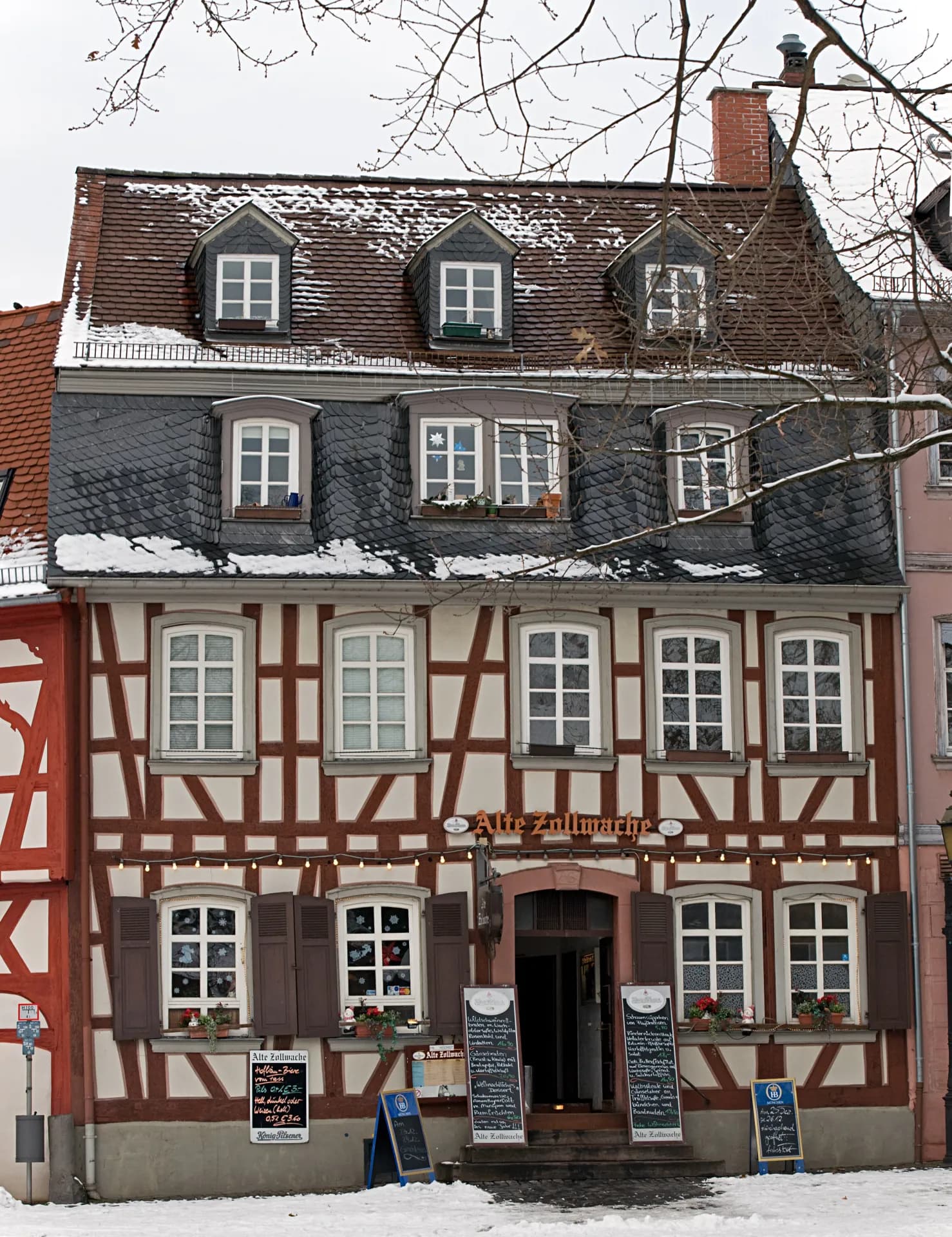 Fachwerkhaus am Höchster Schlossplatz in Frankfurt Höchst