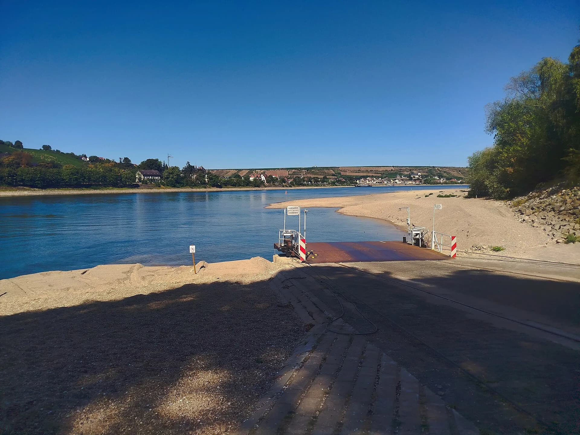 Fähranleger am Kornsand bei Trebur