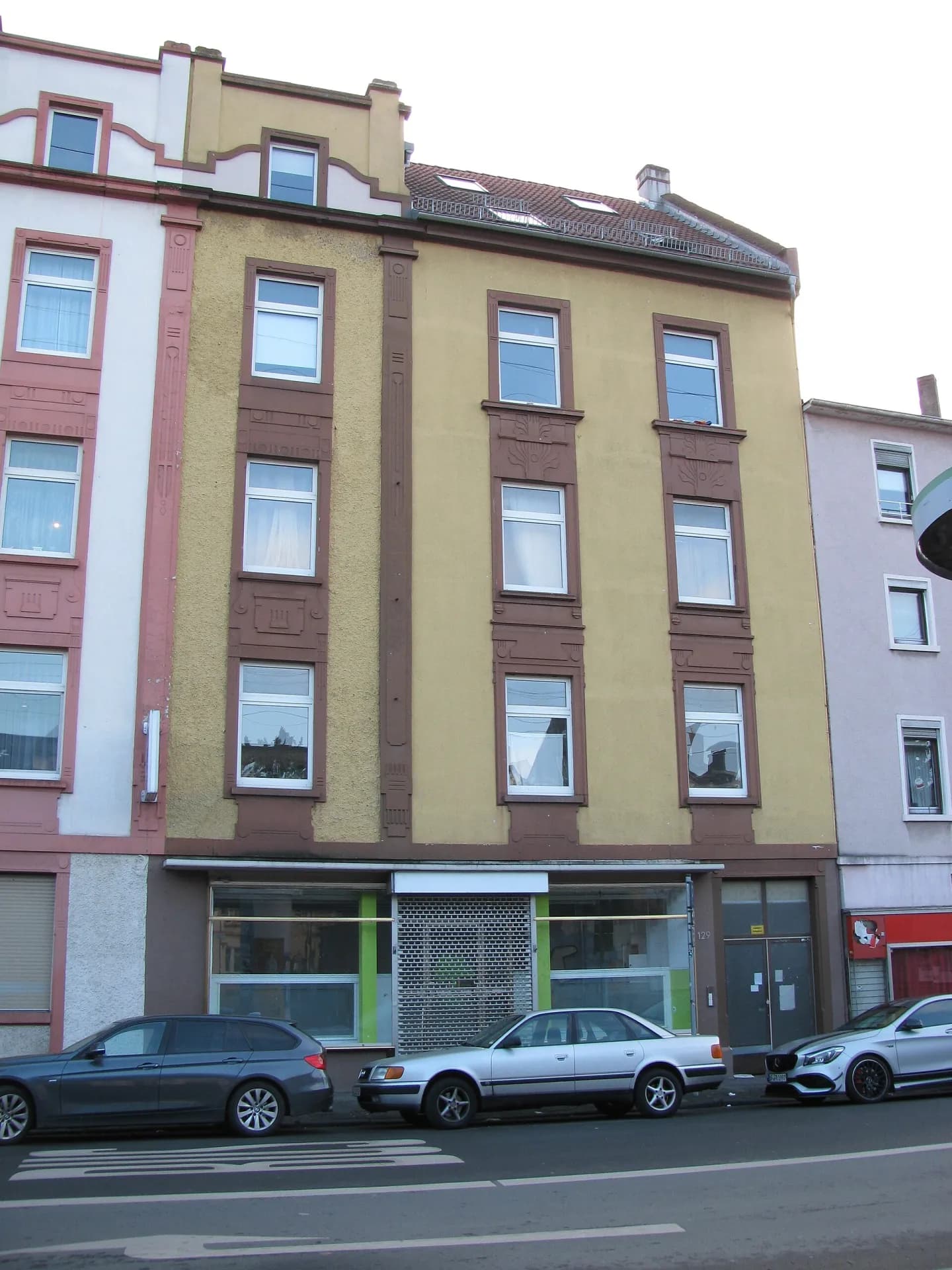 Wohnhaus Feldstraße 129 in Offenbach-Lindenfeld