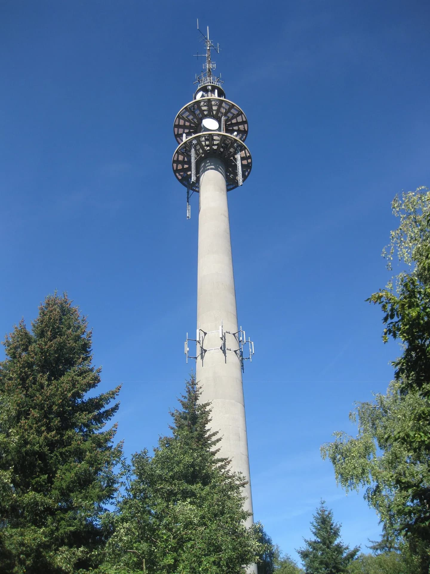 Fernsehturm auf dem Mainzer Berg bei Dieburg