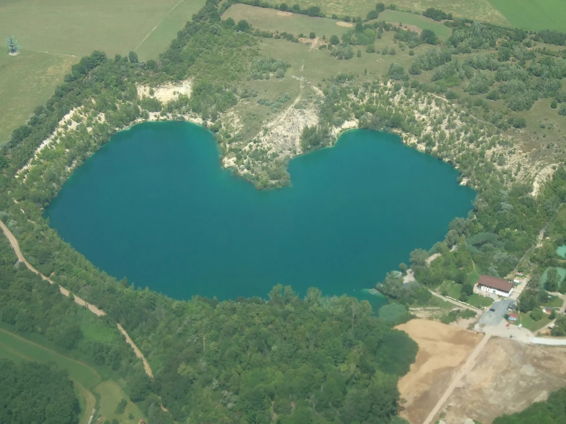 Baggersee Flörsheimer Herz bei Flörsheim am Main