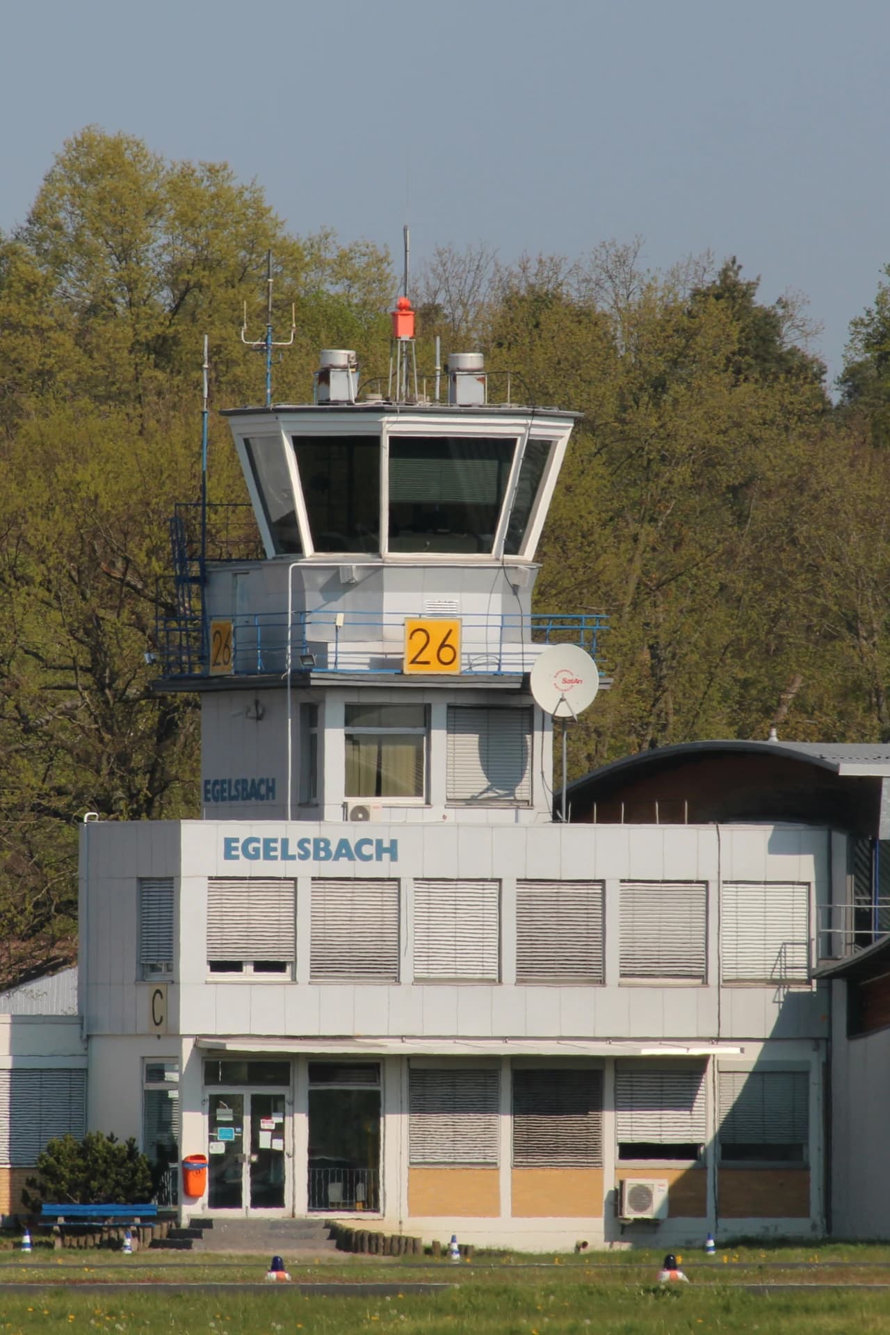 Tower des Flugplatzes Frankfurt-Egelsbach