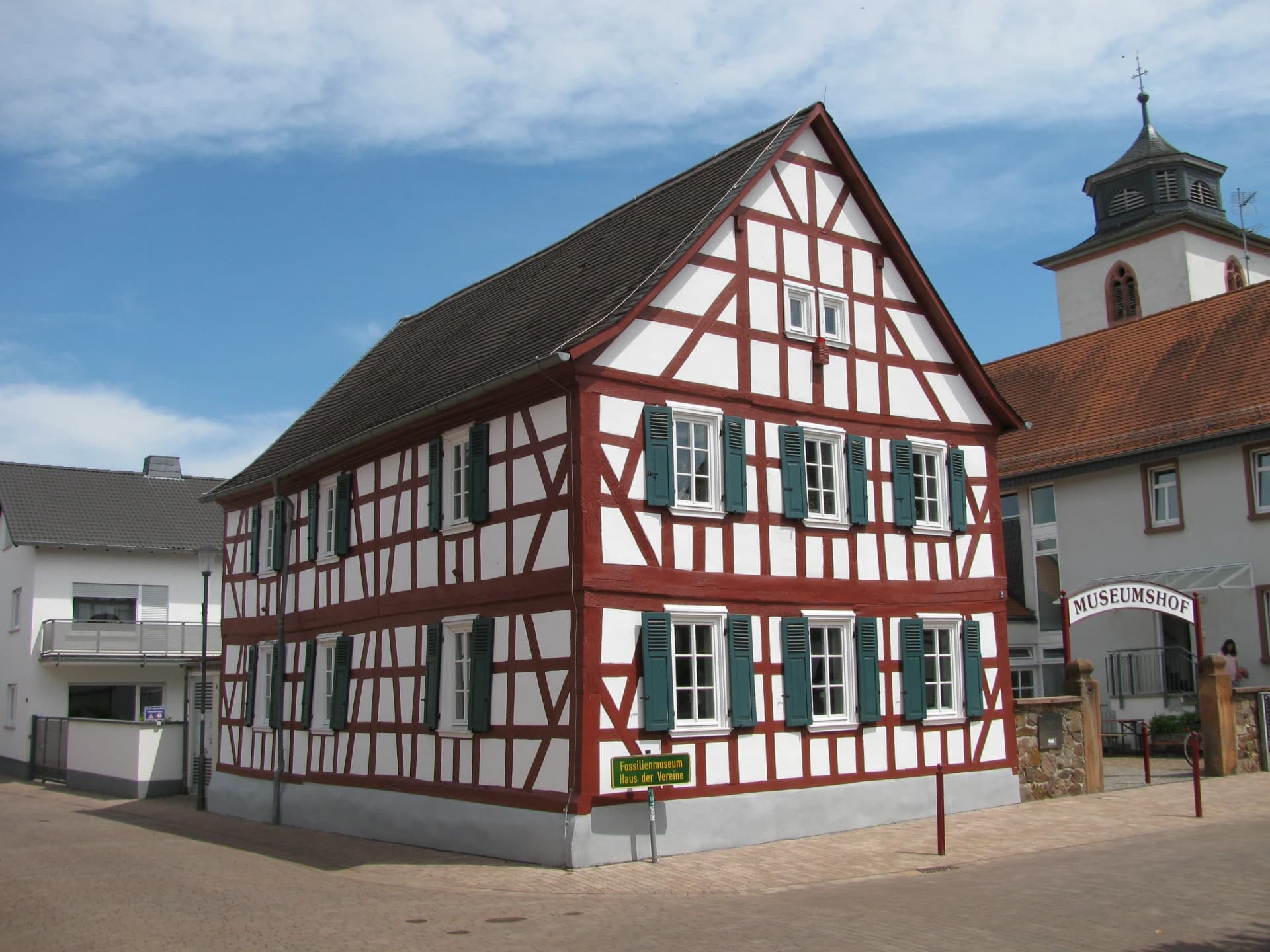 Fossilien- und Heimatmuseum am Museumshof in Messel