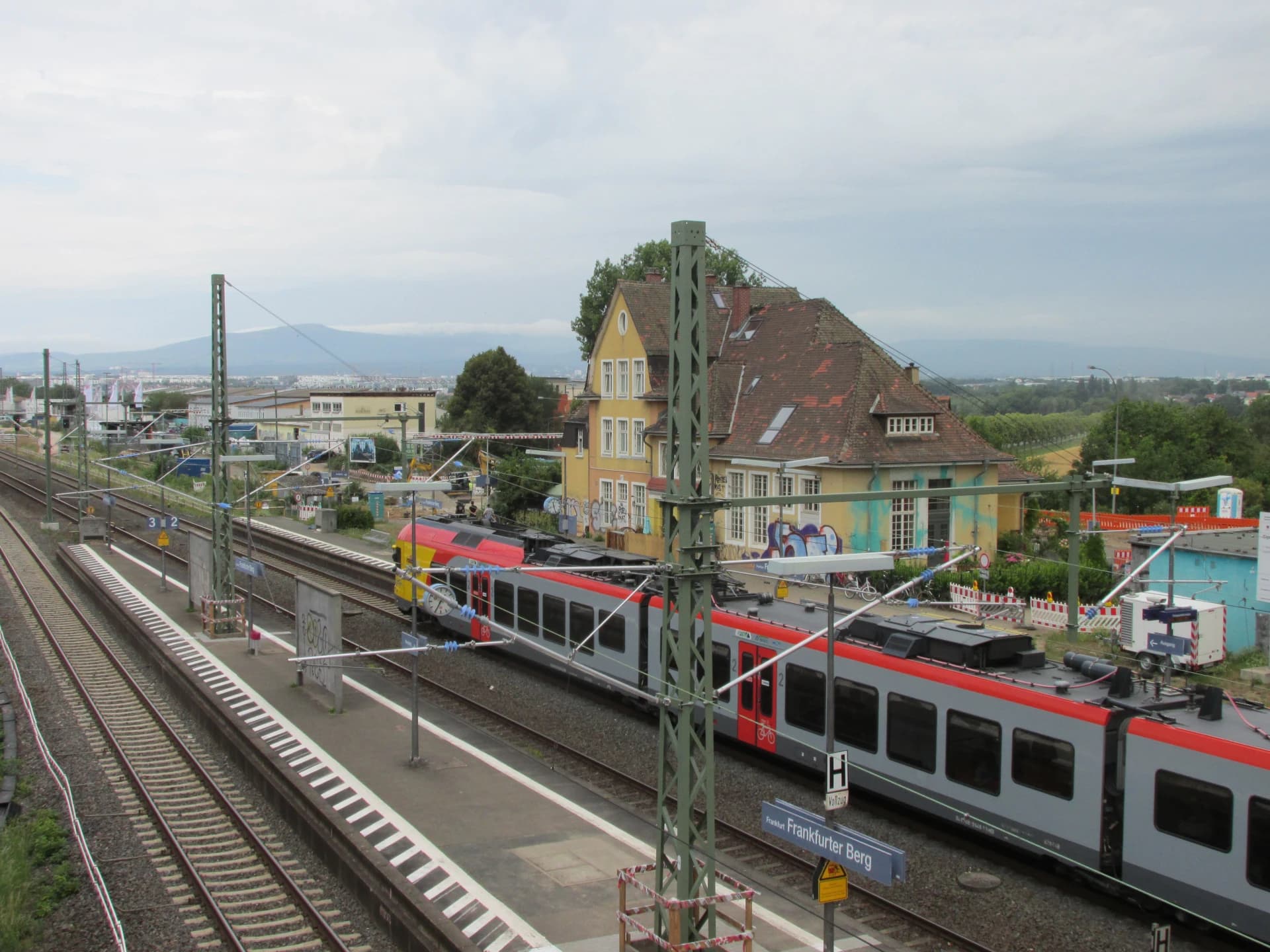 Bahnhof am Frankfurter Berg