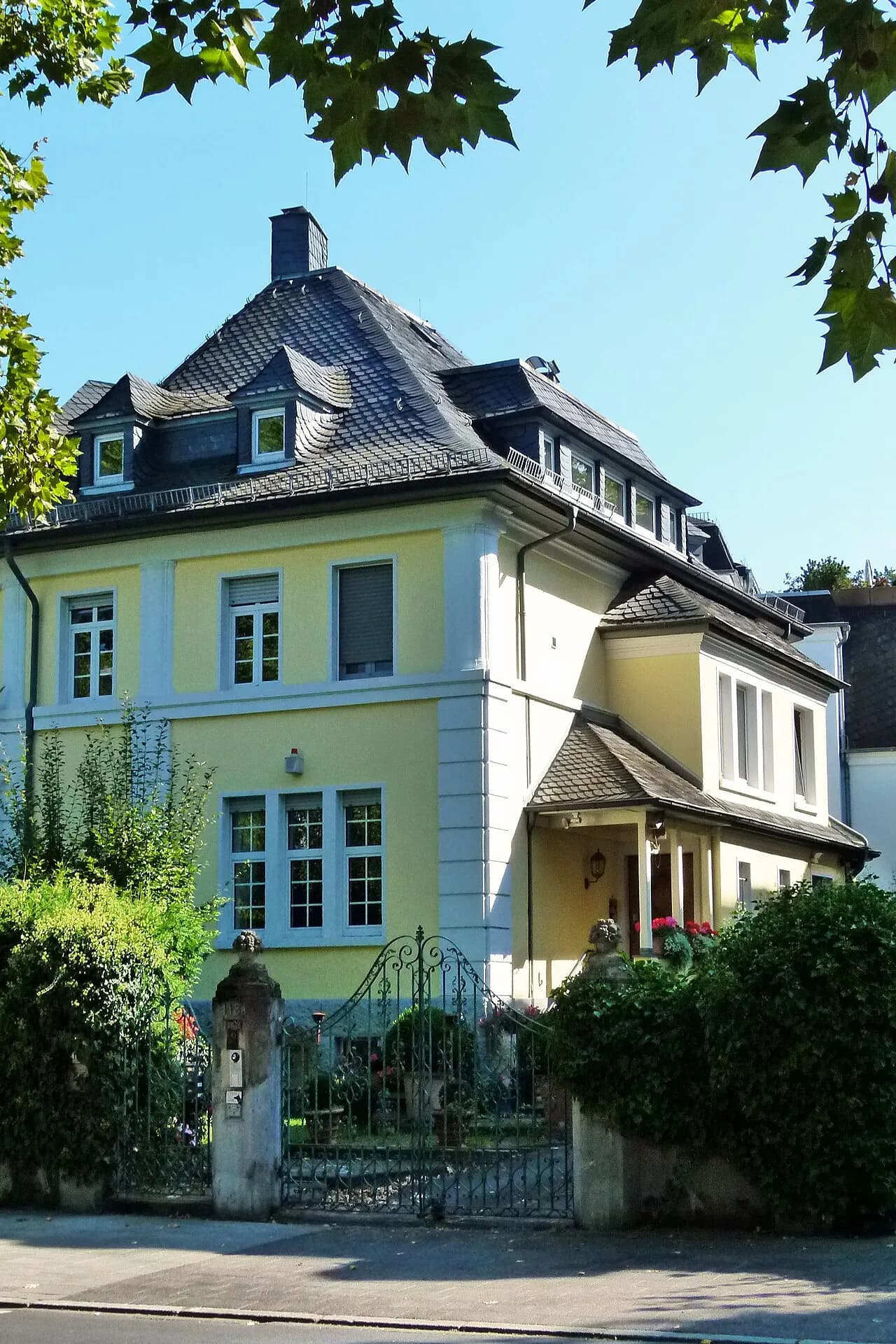 Villa Frankfurter Straße 118 in Offenbach-Westend