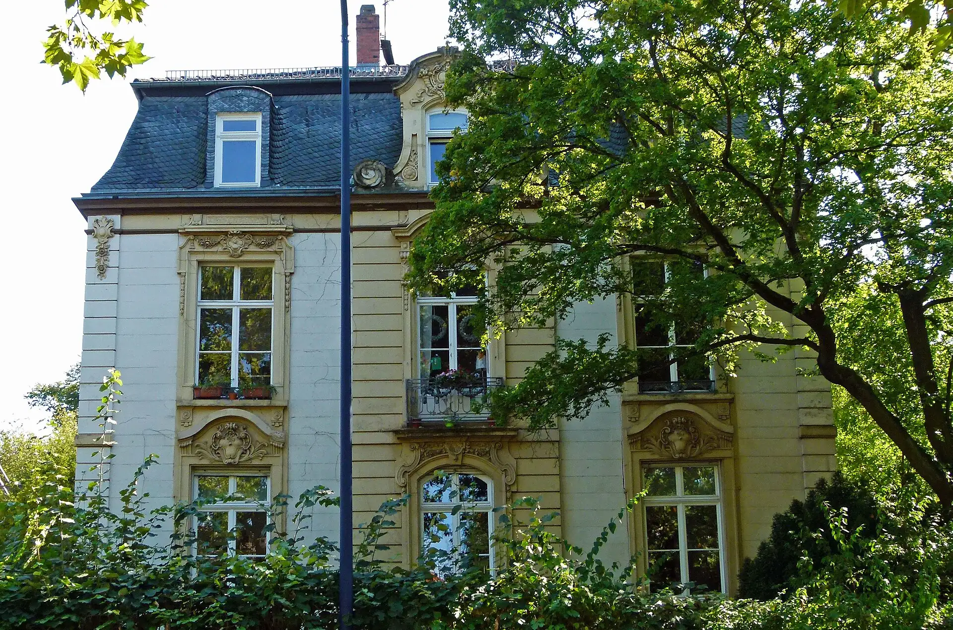 Villa Frankfurter Straße 120 in Offenbach-Westend