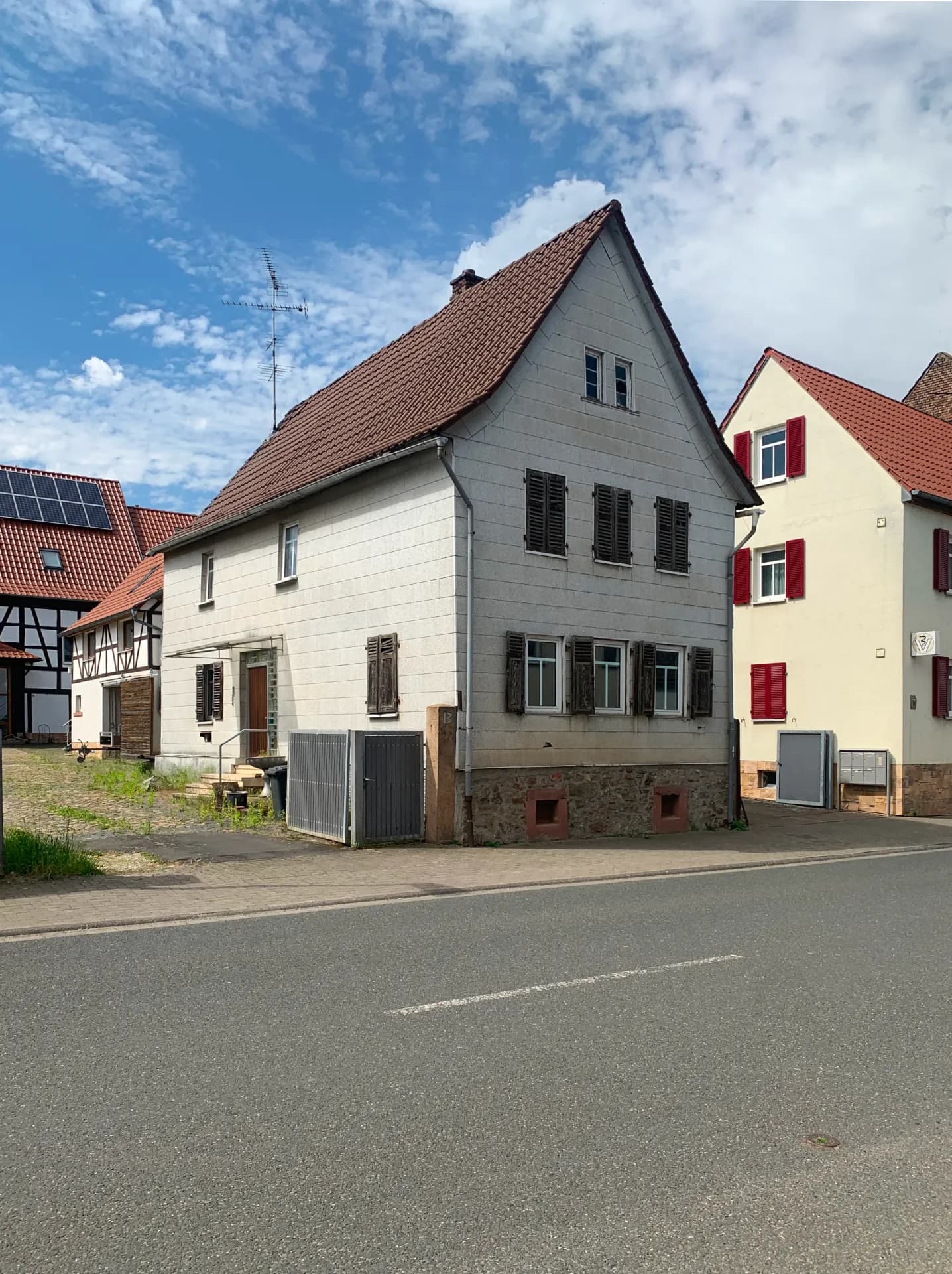 Wohnhaus in der Frankfurter Straße 13 in Nieder-Wöllstadt