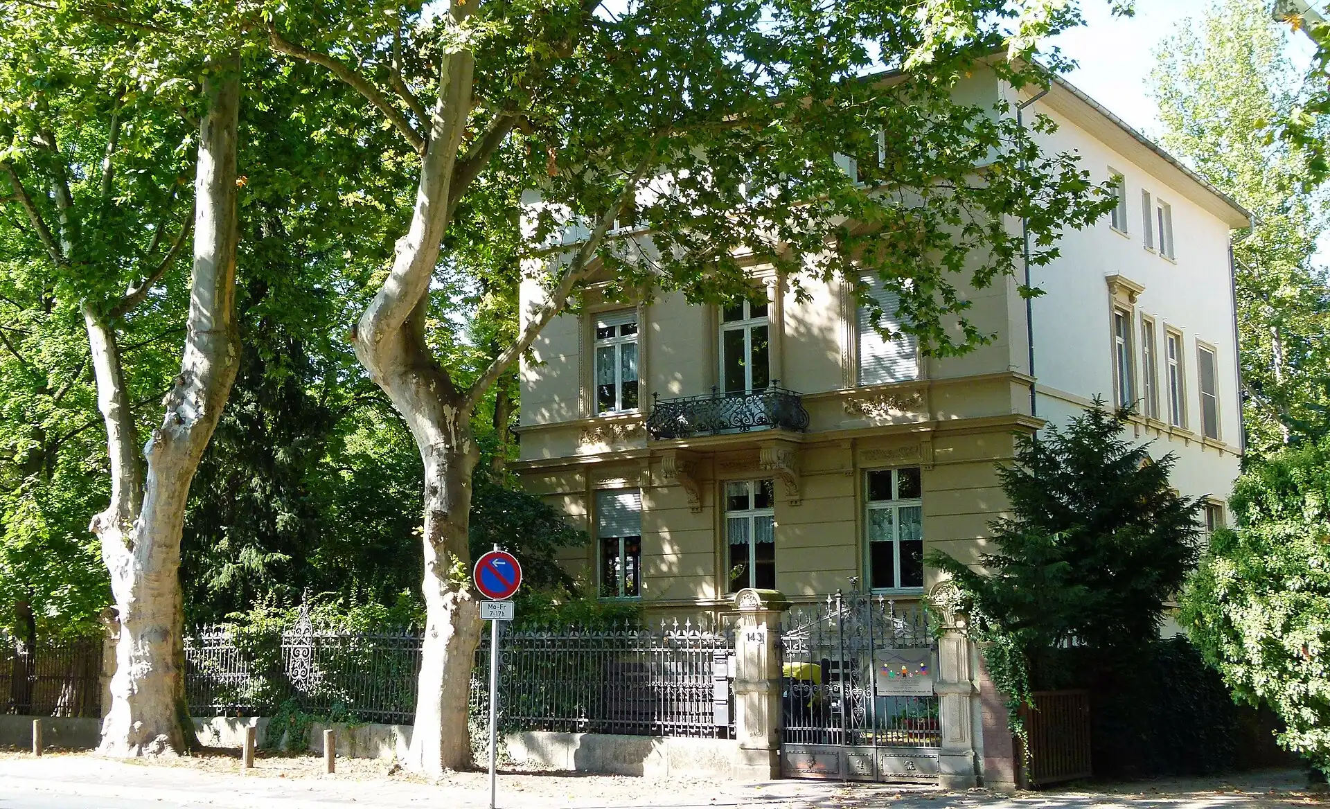 Villa Frankfurter Straße 143 in Offenbach-Westend