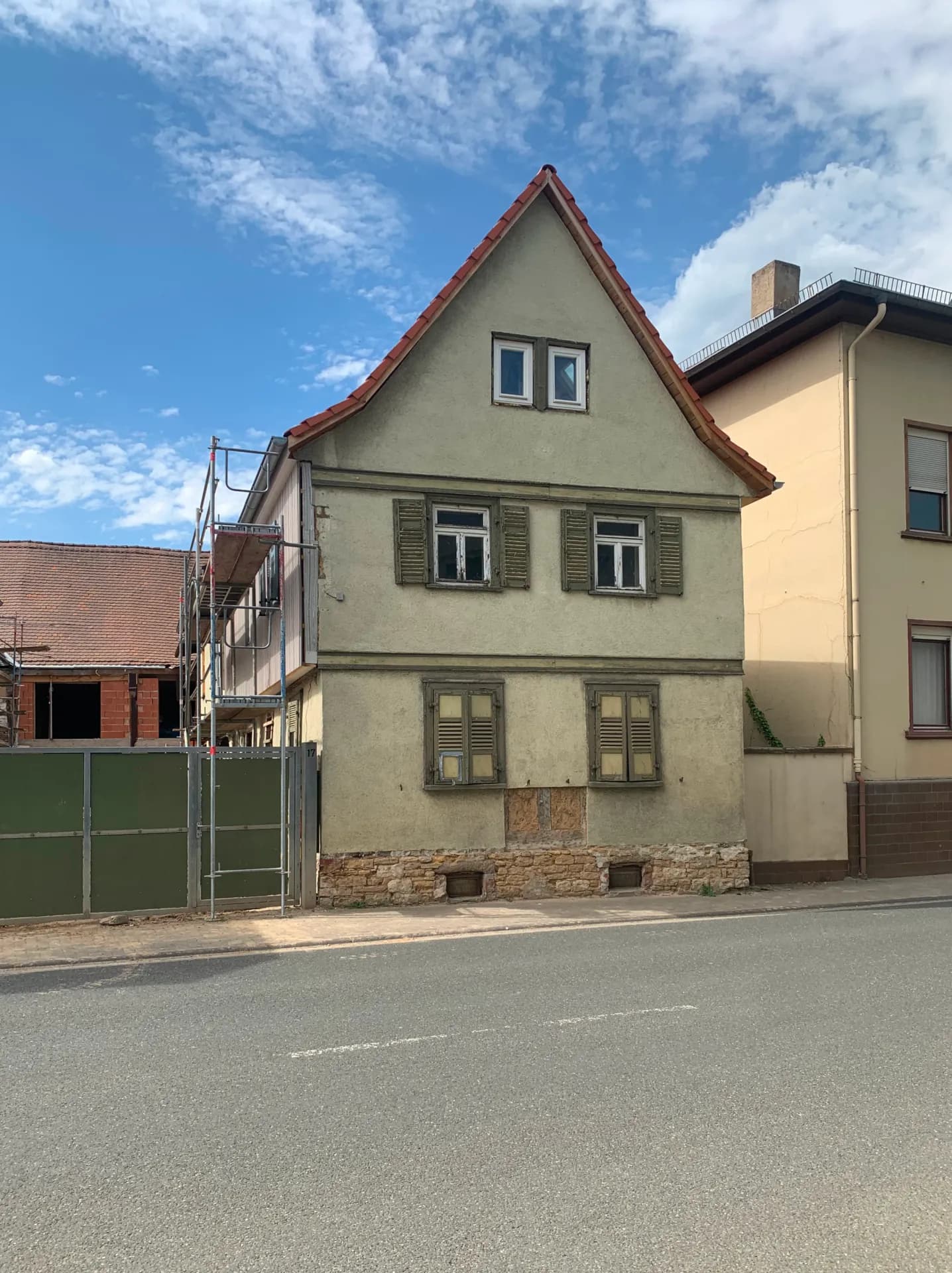 Wohnhaus in der Frankfurter Straße 17 in Nieder-Wöllstadt