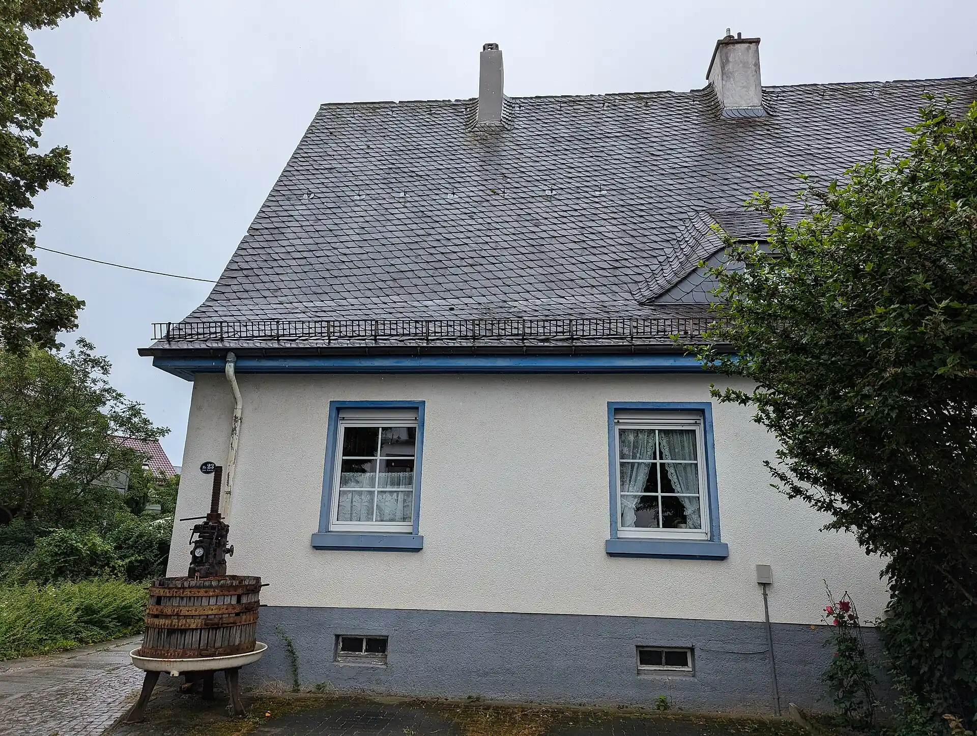 Wohnhaus mit Kelter in der Frankfurter Straße 23 in Hochheim am Main