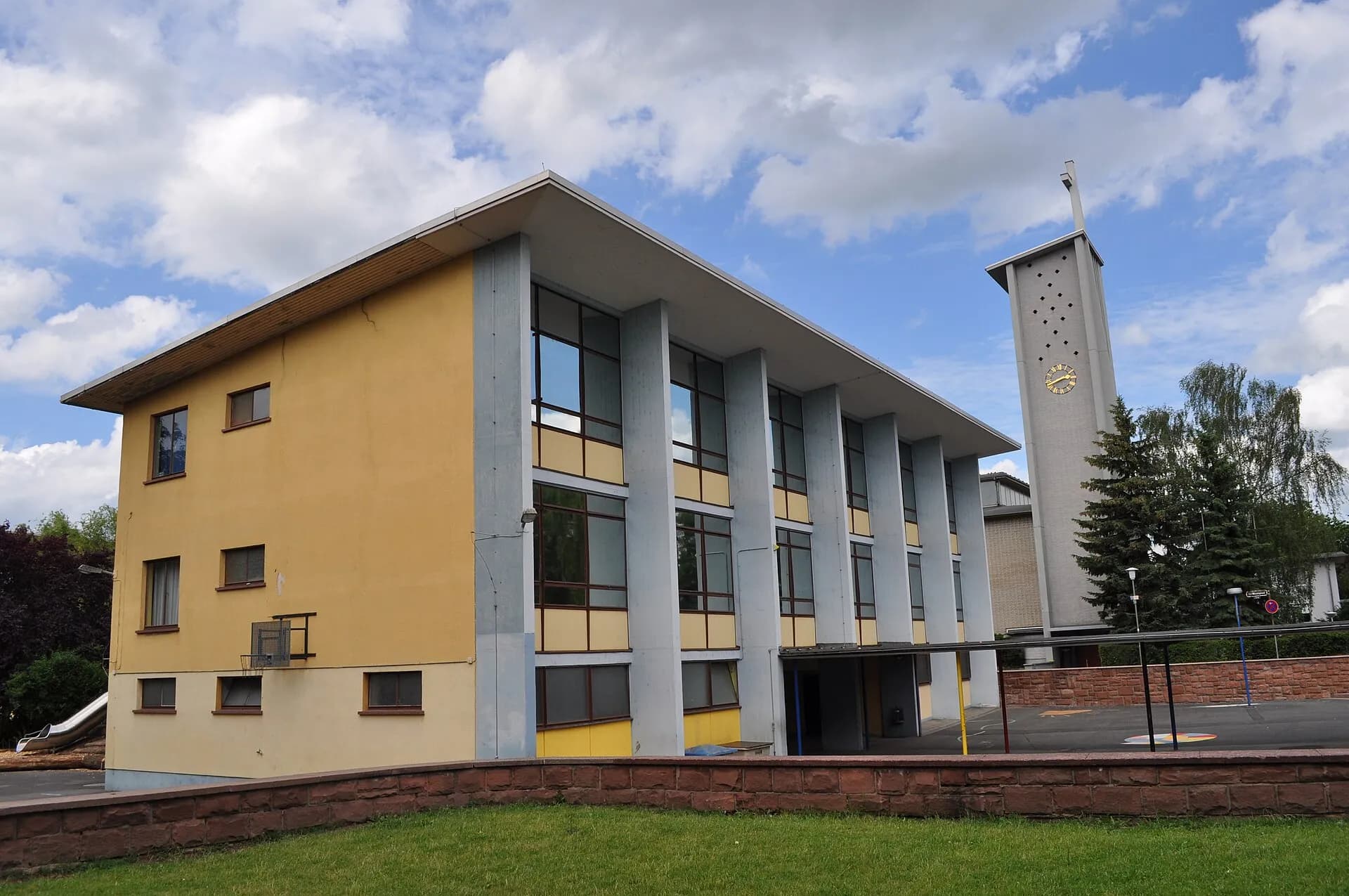 Friedrich-Ebert-Schule in Offenbach-Waldheim