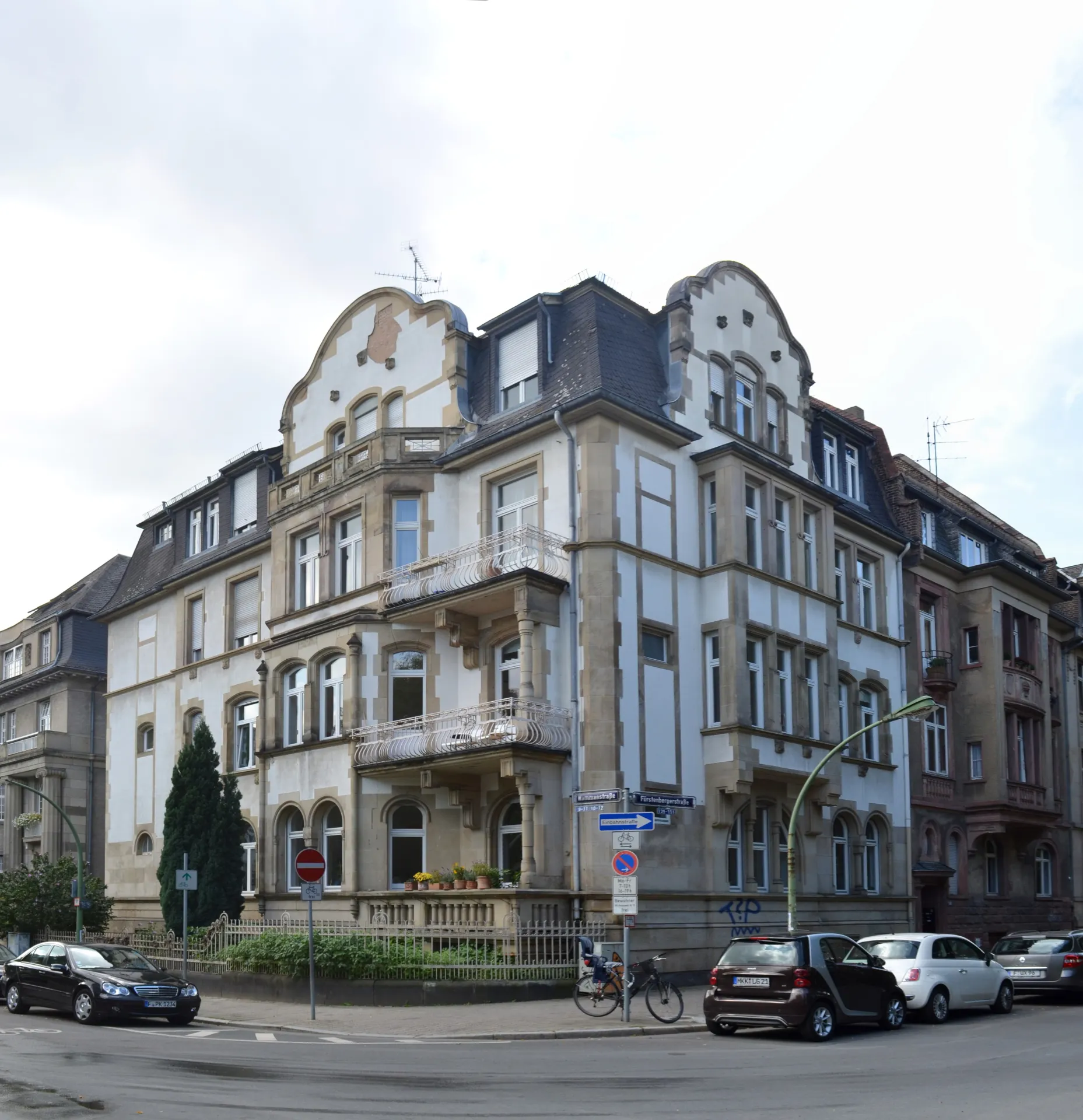 Jugendstil-Eckvilla an der Fürstenbergerstraße im Frankfurter Nordend