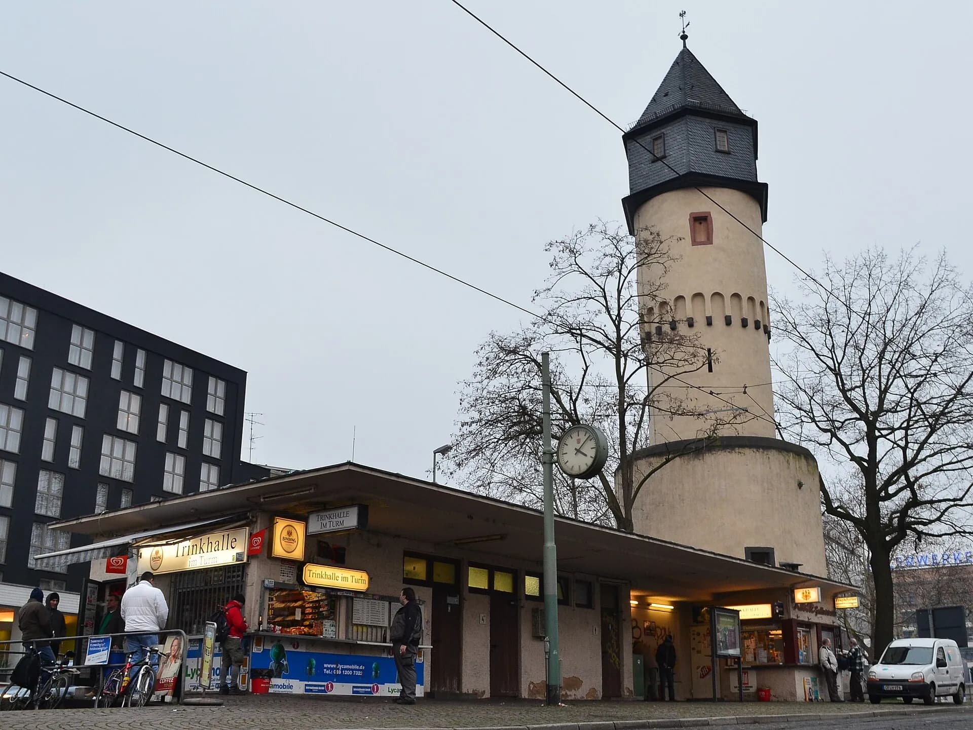 Galluswarte mit Trinkhallen im Frankfurter Gallus