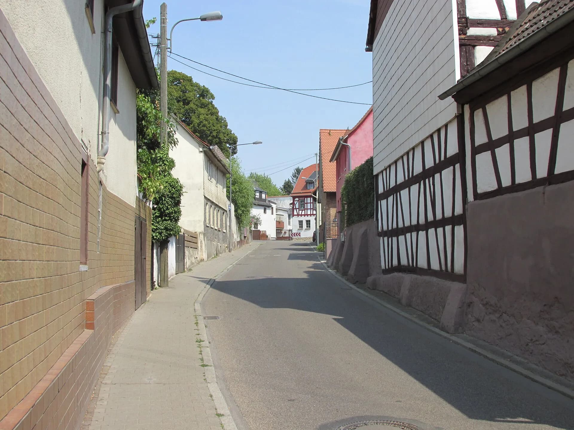 Gasse Alt Bonames in Frankfurt Bonames