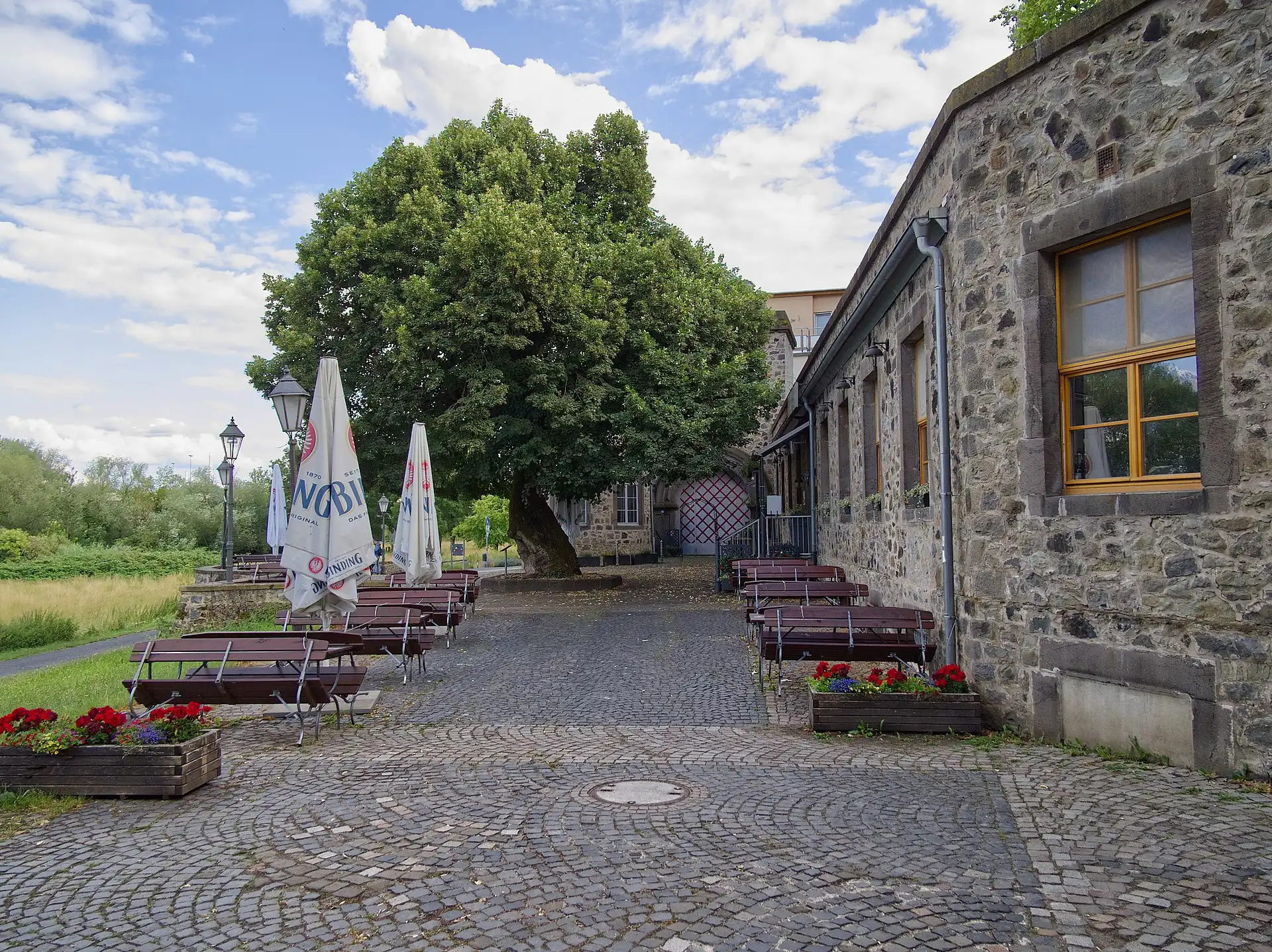 Gasse Am Maintor in Hanau-Steinheim