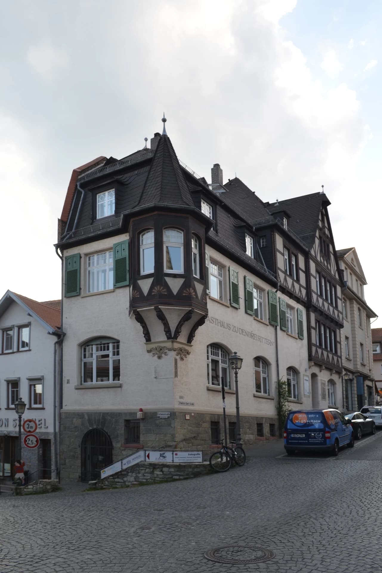 Gasthaus zu den drei Rittern in Kronberg im Taunus