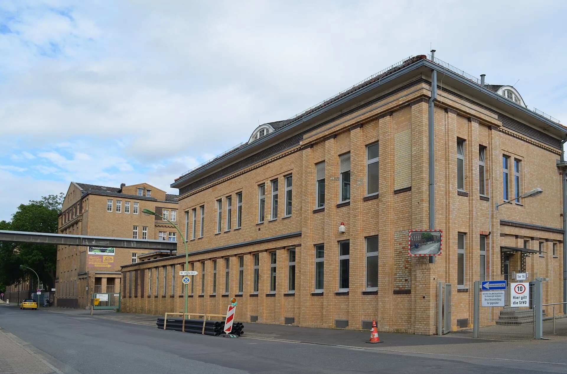 Werkshalle des Gaswerks Ost in Frankfurt Fechenheim